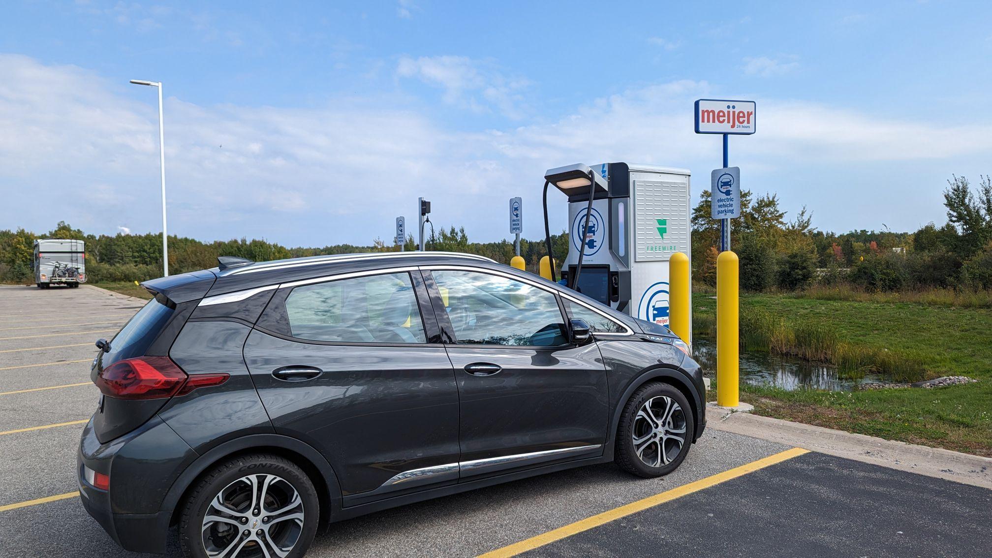 Meijer Sault Ste Marie (2) Sault Ste. Marie, MI EV Station