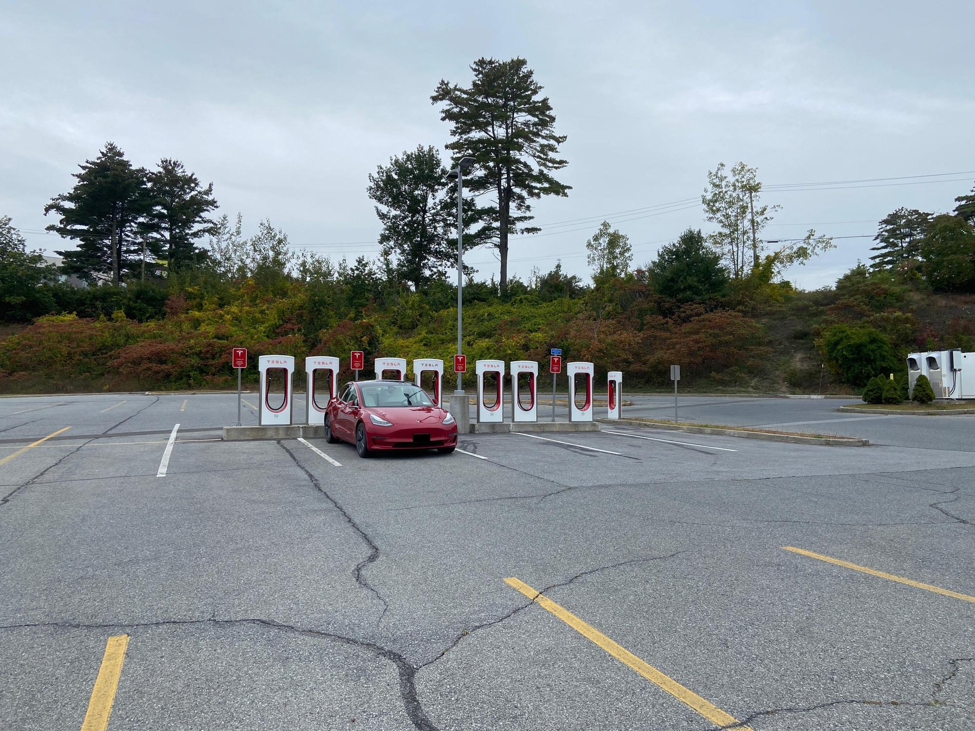 Aviation Mall Queensbury, NY EV Station