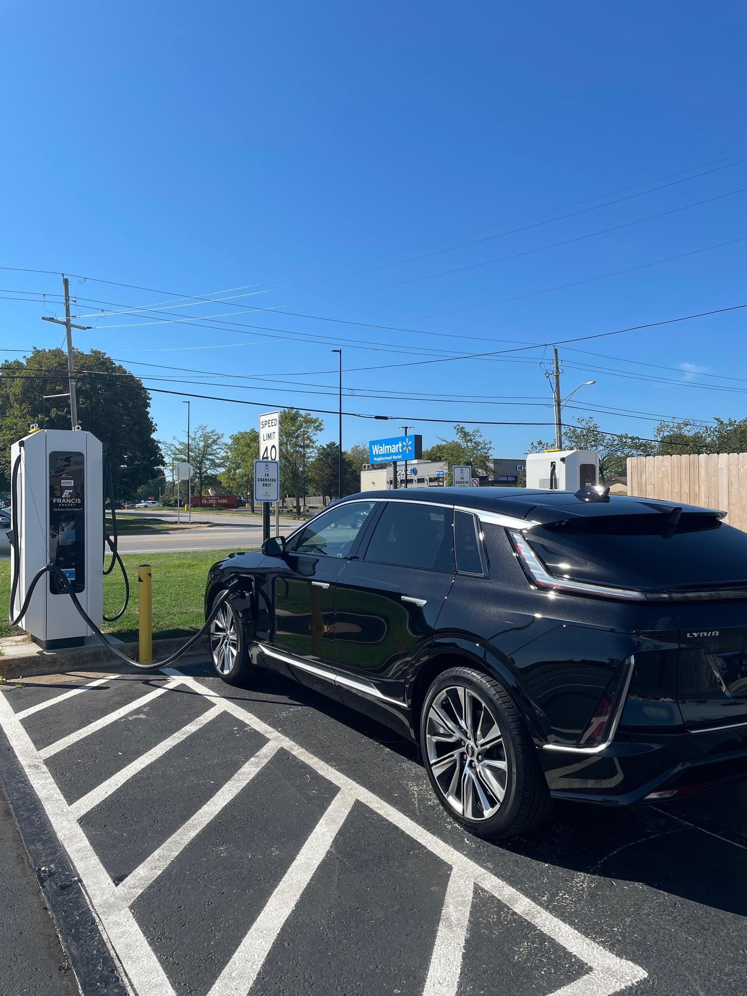 Harps Food Stores Springdale, AR EV Station
