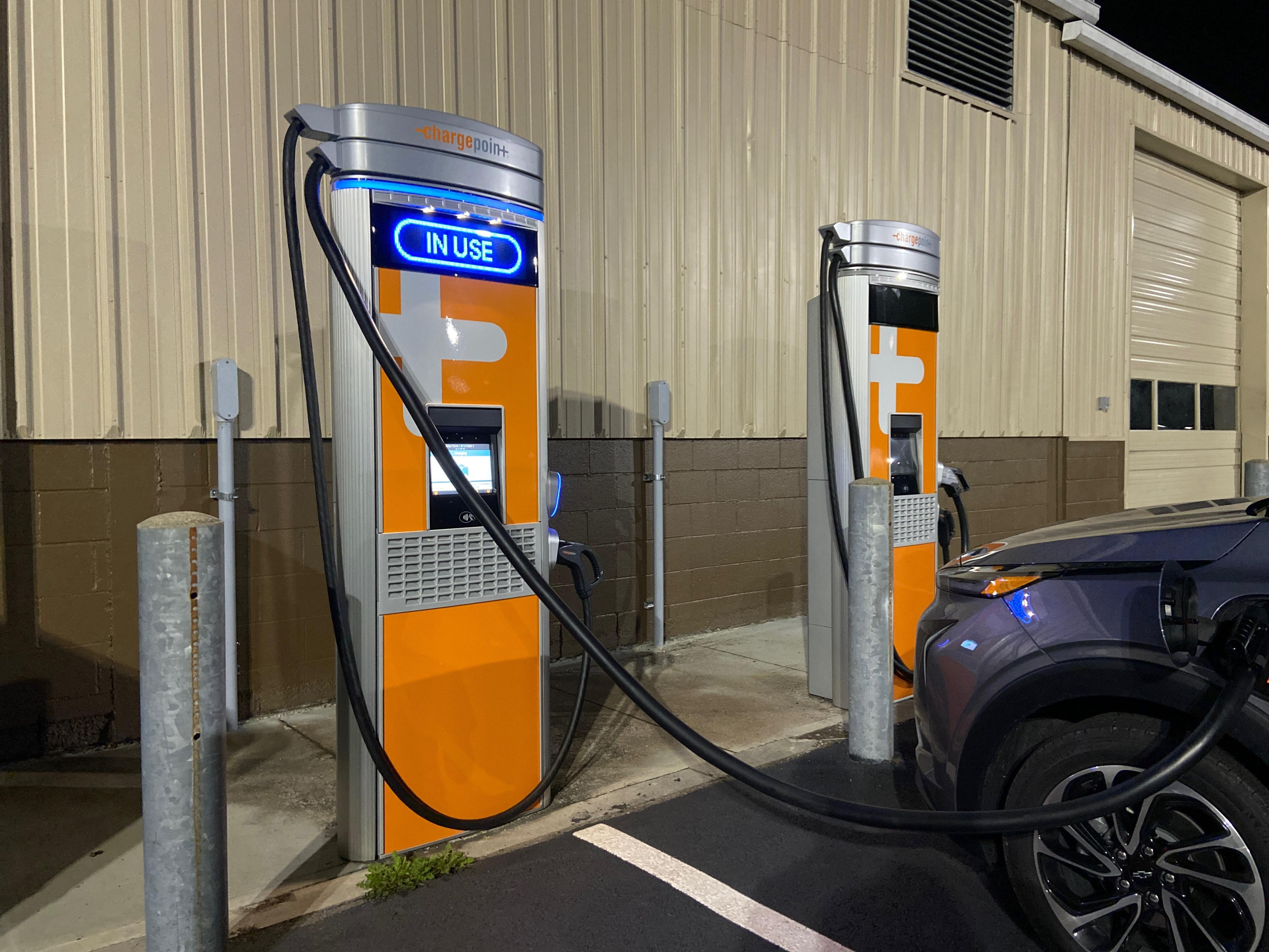 Route 44 Hyundai Raynham, MA EV Station
