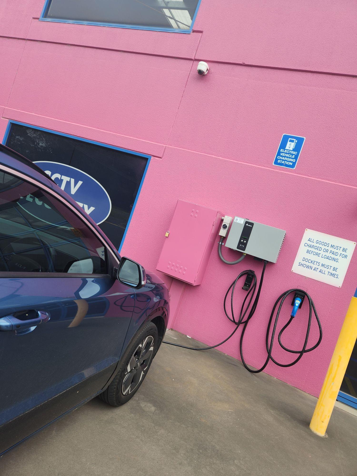 Middy's Rosebud Rosebud, VIC EV Station