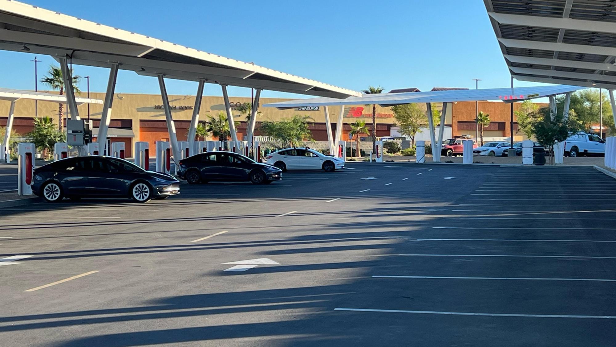 The Outlets at Barstow (3) Barstow, CA EV Station