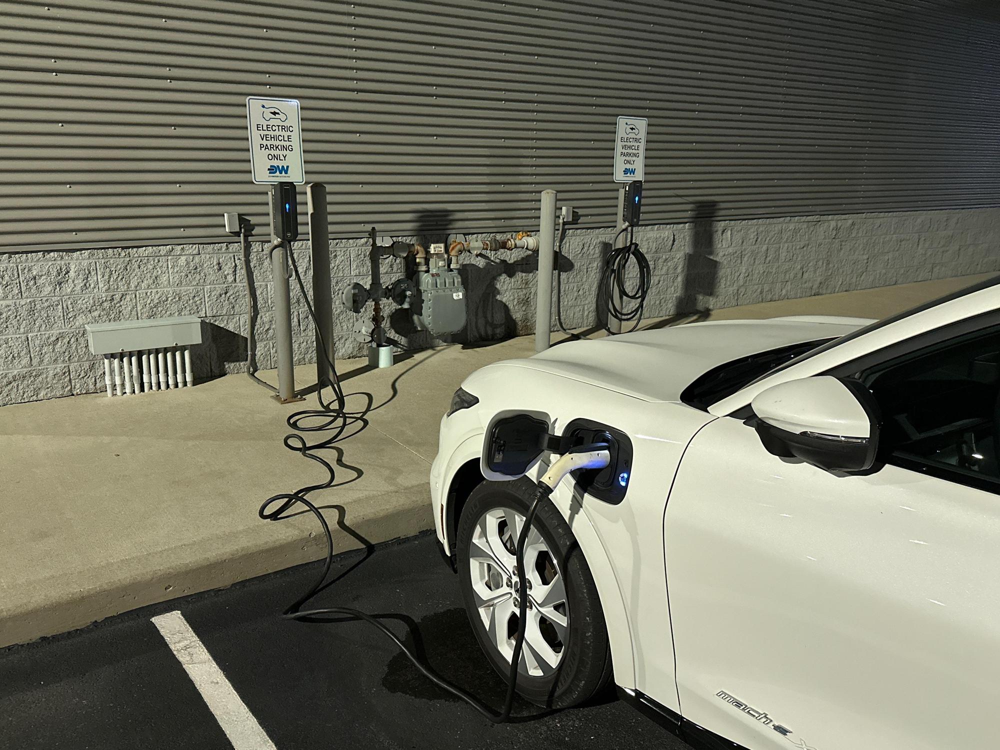 Don Wood Ford Athens, OH EV Station