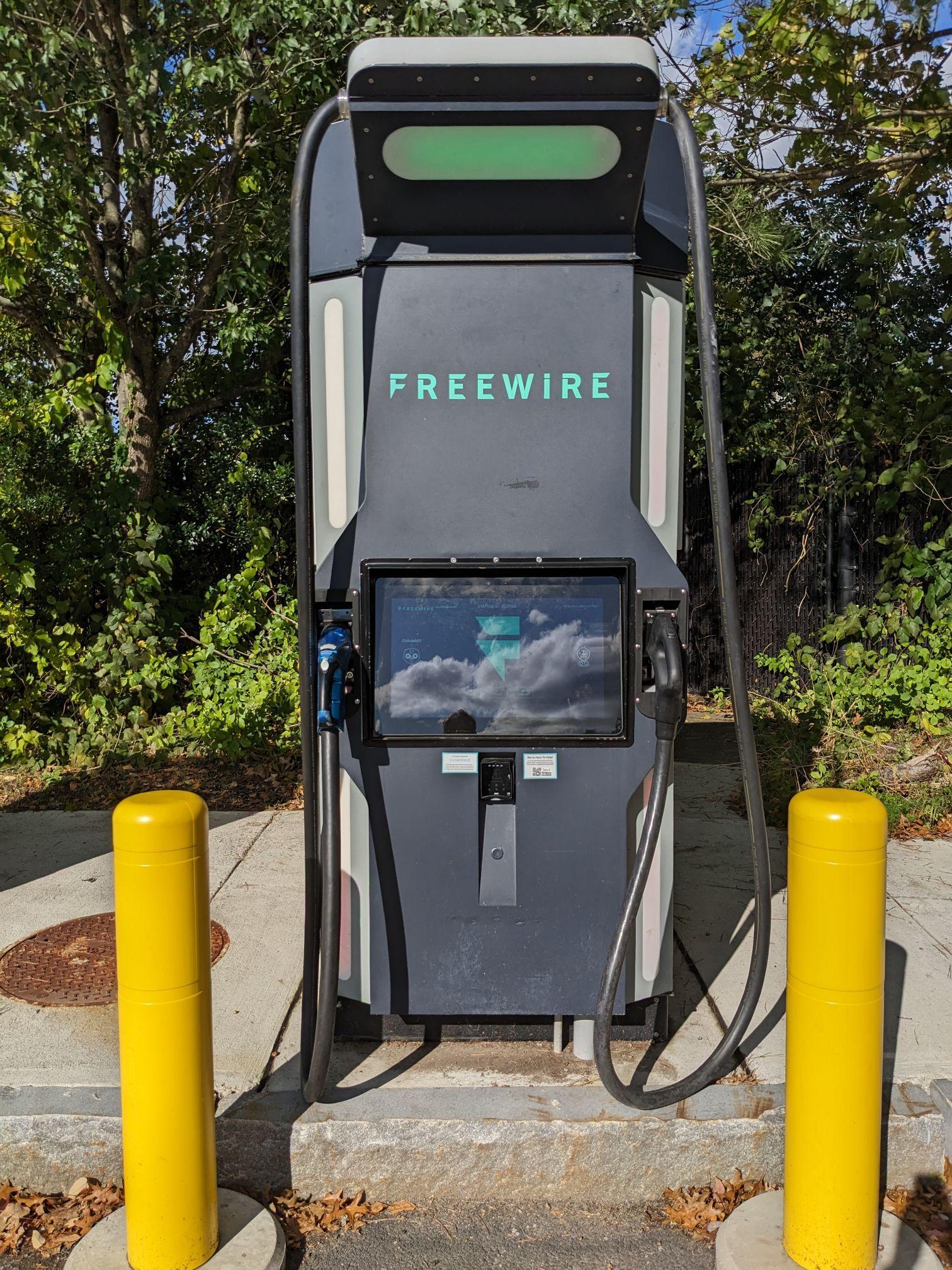 Greenfield RMV Service Center (1) Greenfield, MA EV Station
