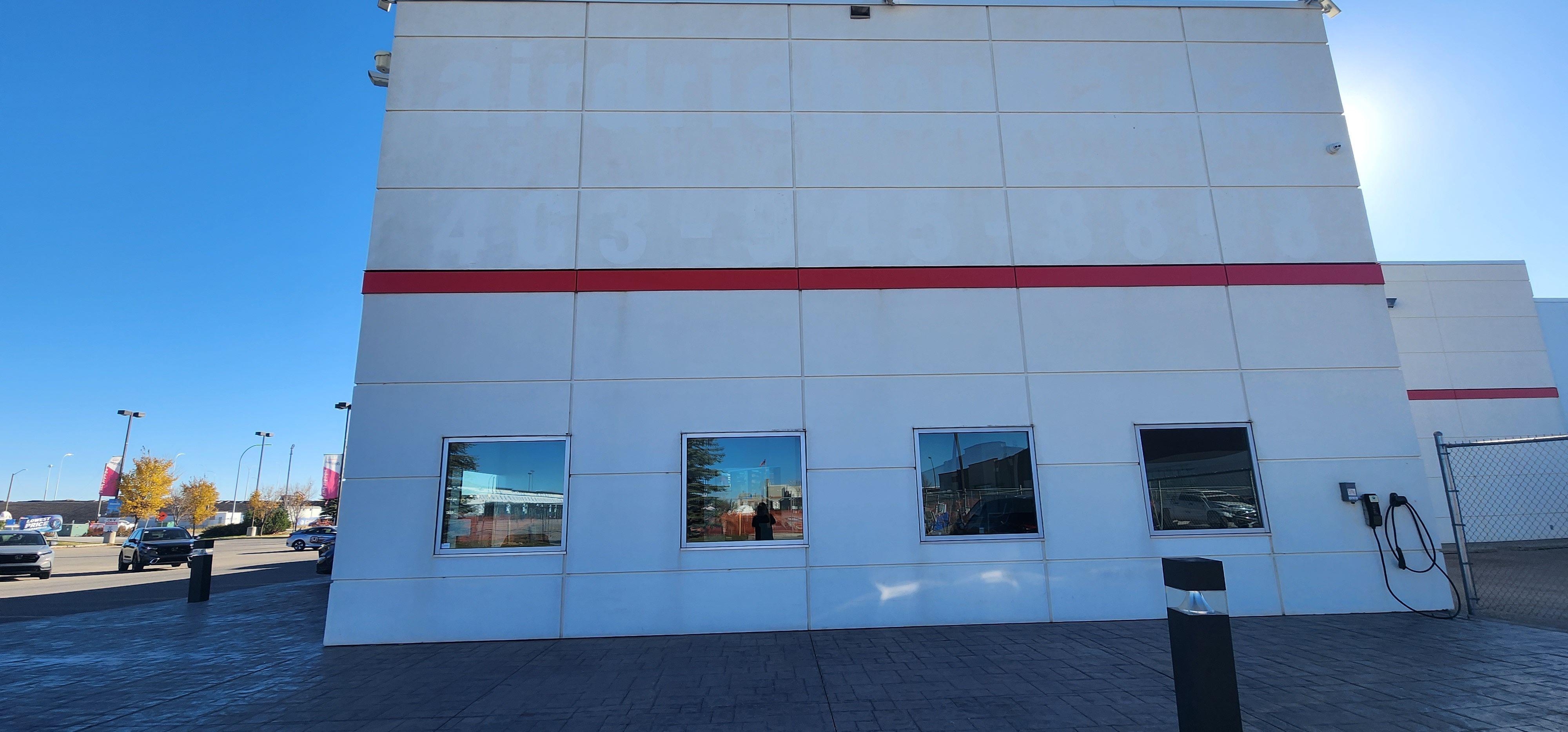 PetroCanada Crossfield, AB EV Station