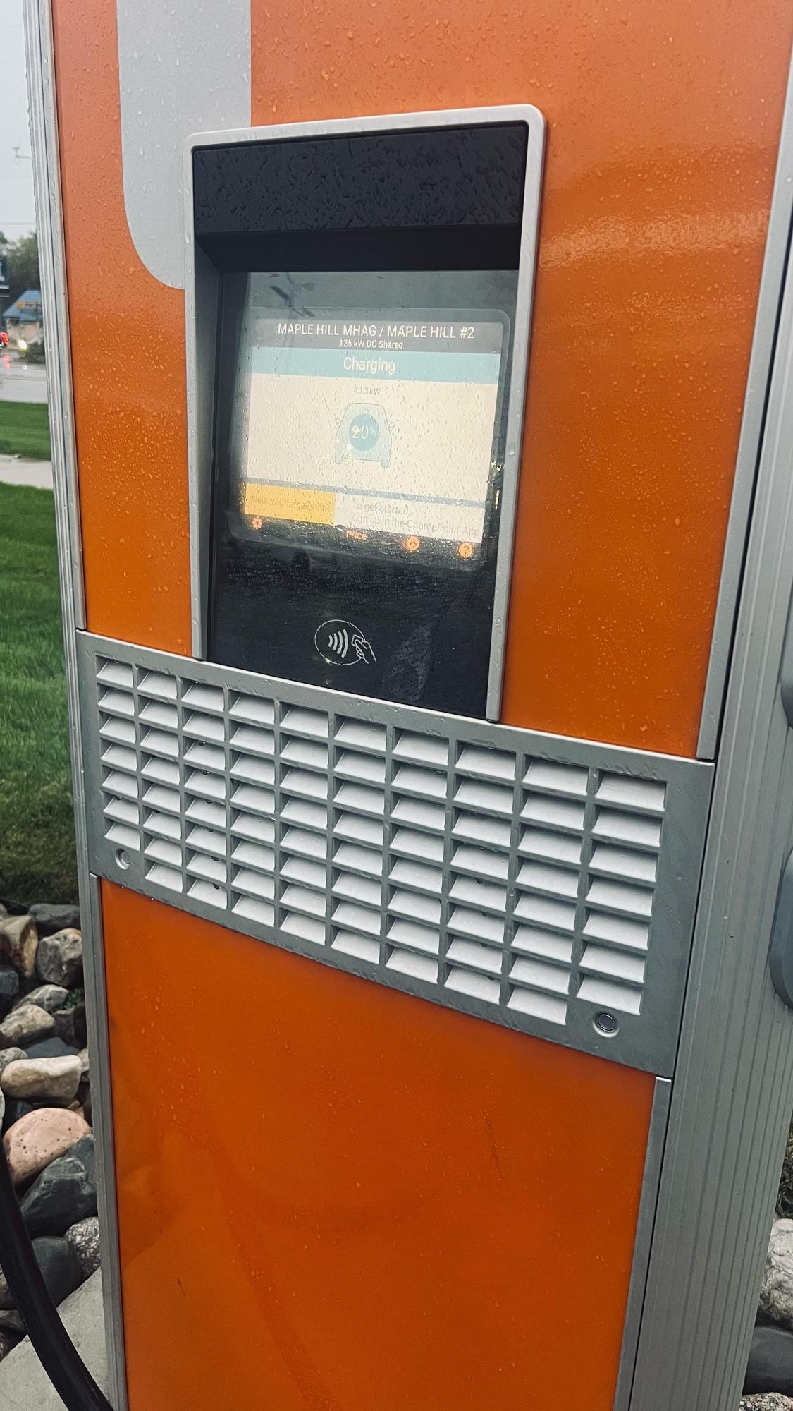 Maple Hill Auto Group Kalamazoo, MI EV Station