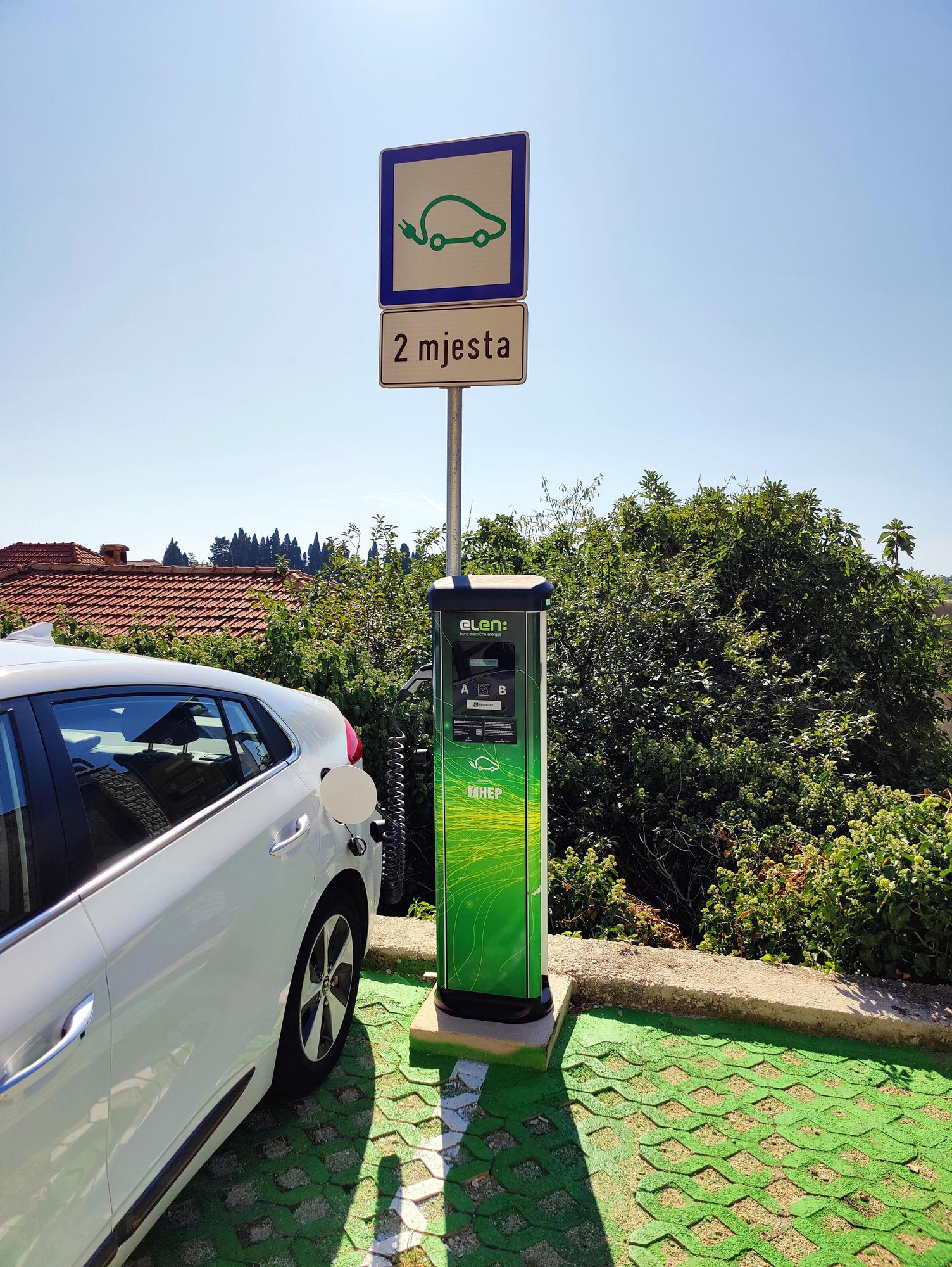 ELEN Hebrangova Dubrovnik, Dubrovačkoneretvanska županija EV Station