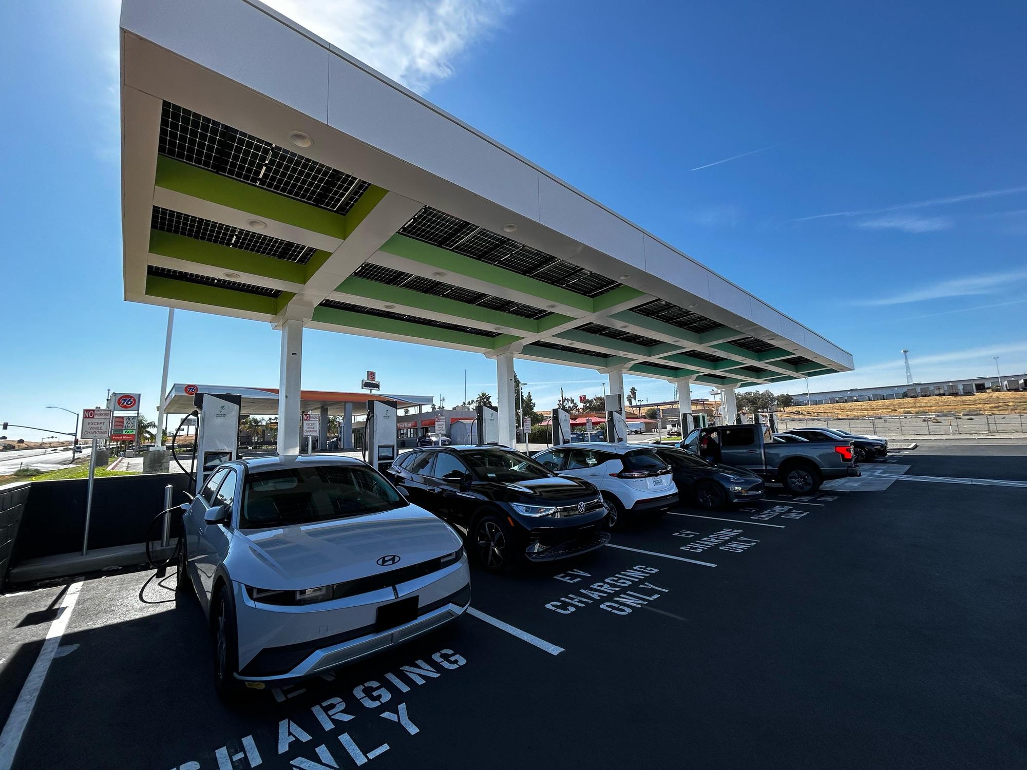 Chalios Mexican Restaurant Kettleman City, CA EV Station
