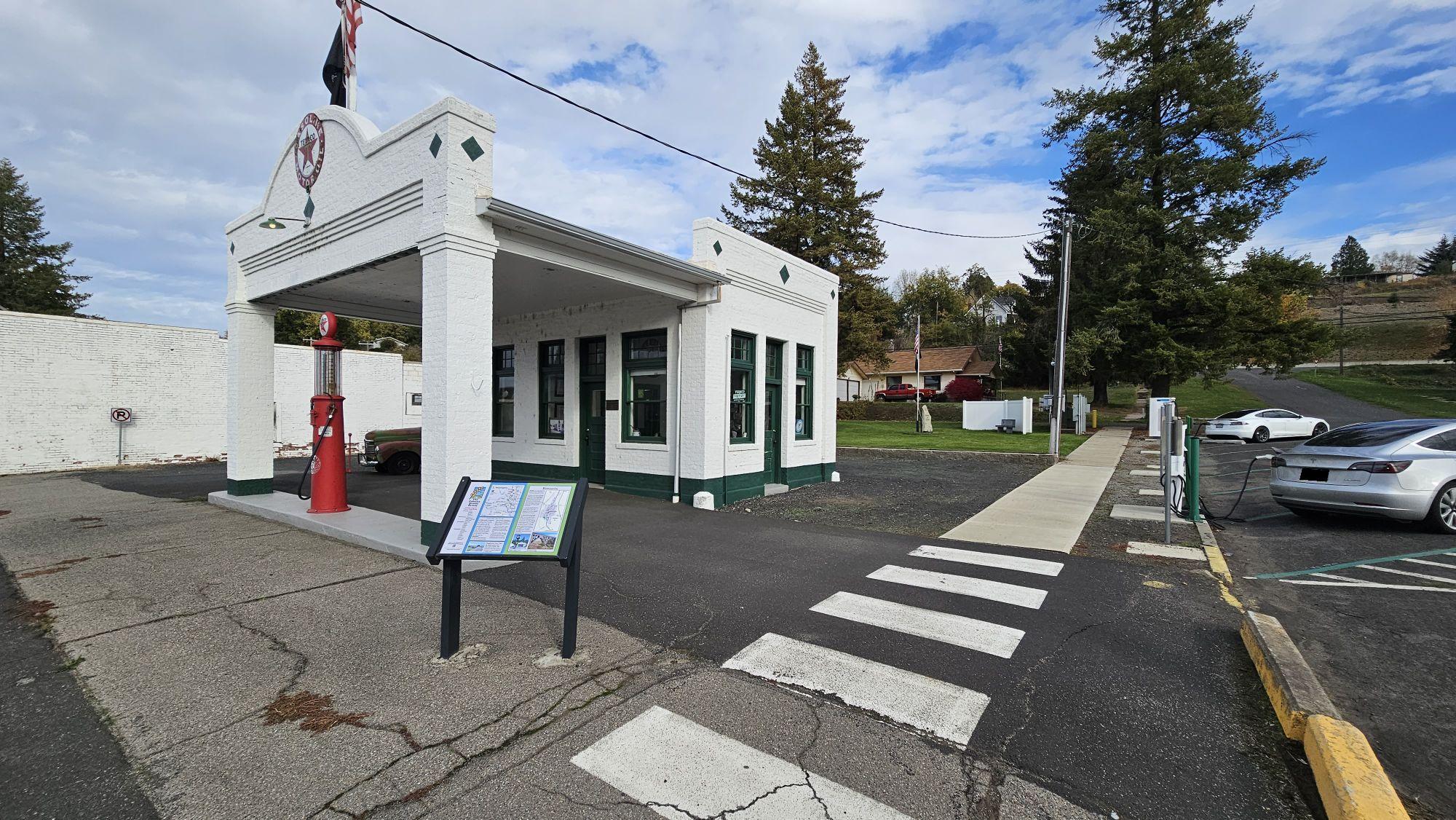 Rosalia Visitor Center Rosalia, WA EV Station