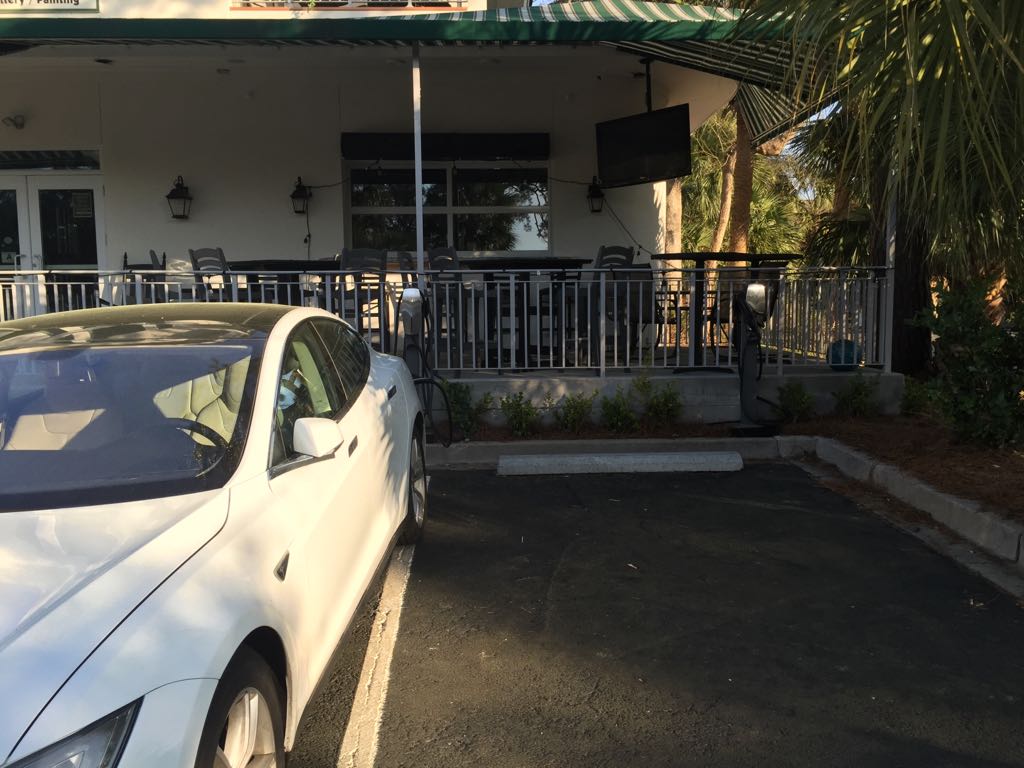 Rockfish Seafood & Steak Hilton Head Island, SC EV Station