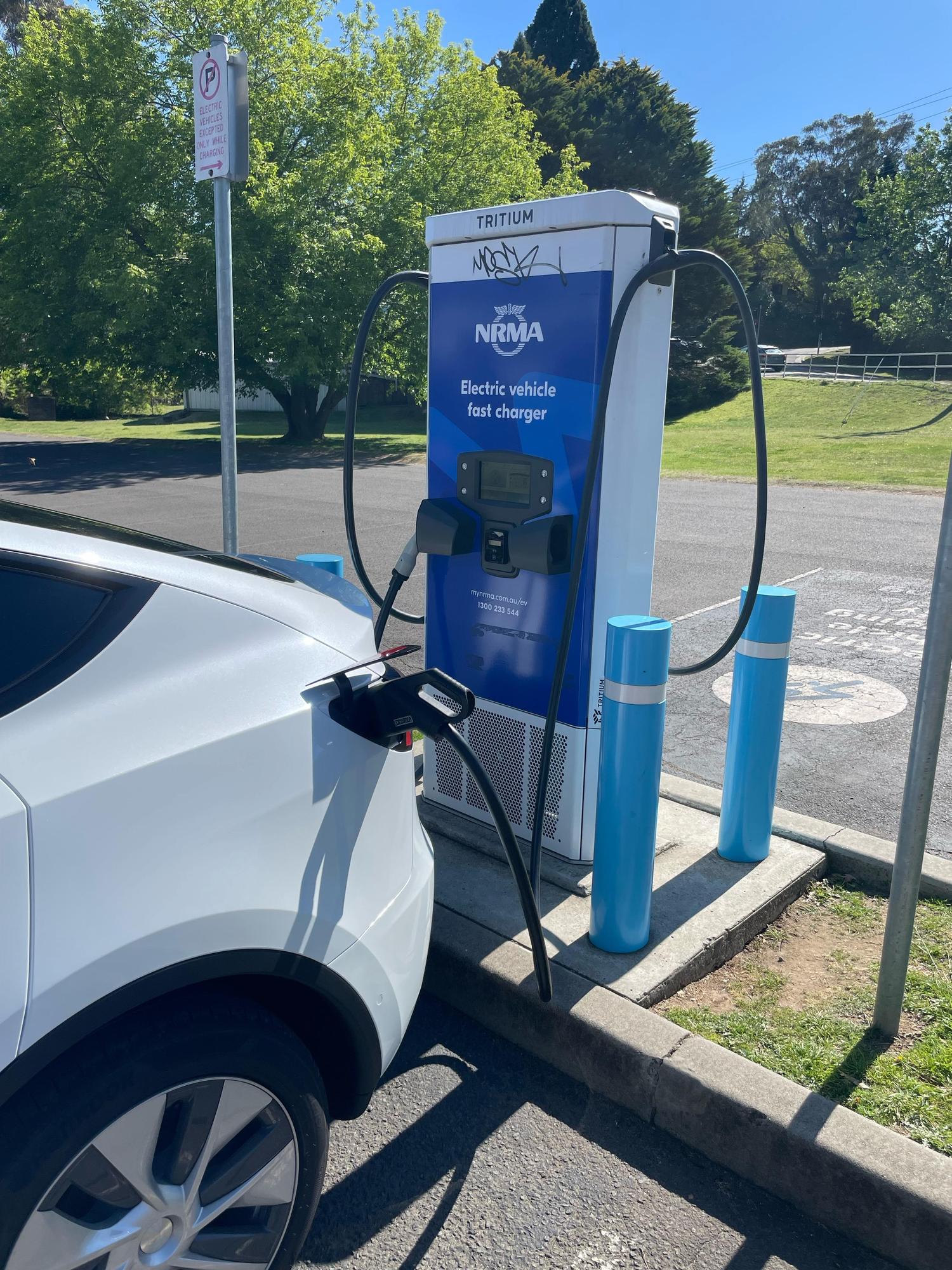 Mittagong RSL Car Park Mittagong, NSW EV Station