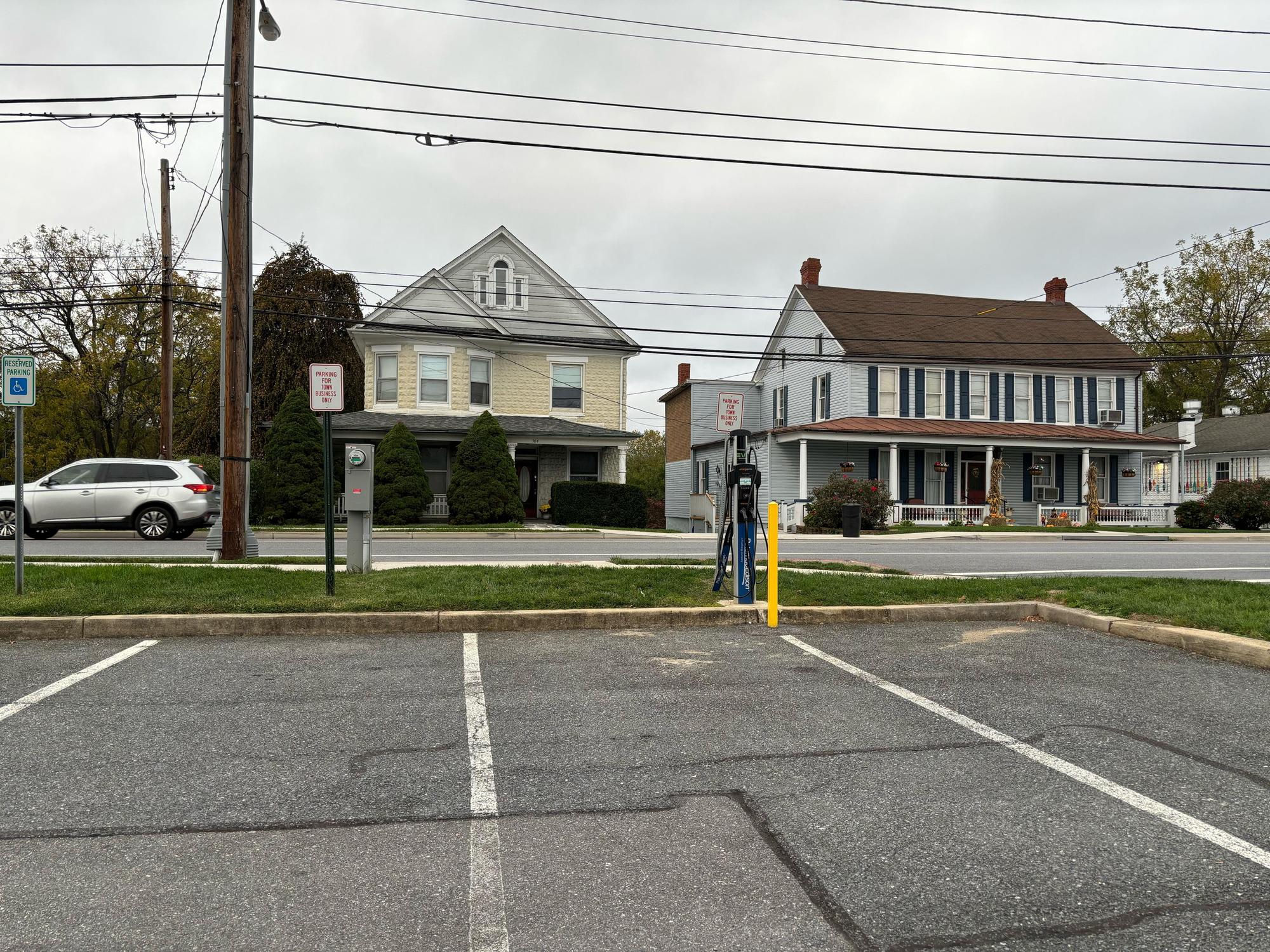 Myersville Town Hall Myersville, MD EV Station