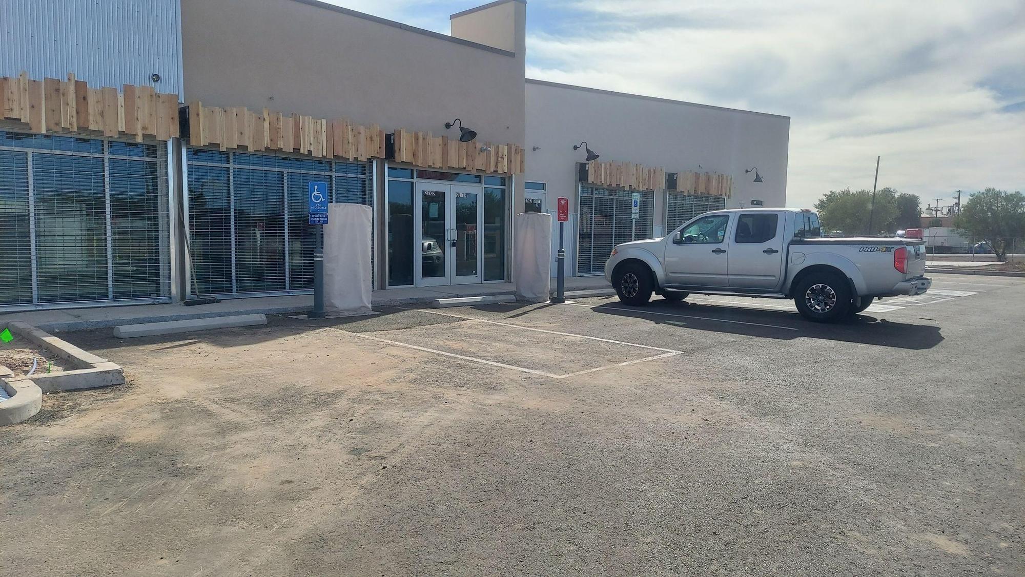 Roasted Rooster Coffee & Waffles Las Cruces, NM EV Station