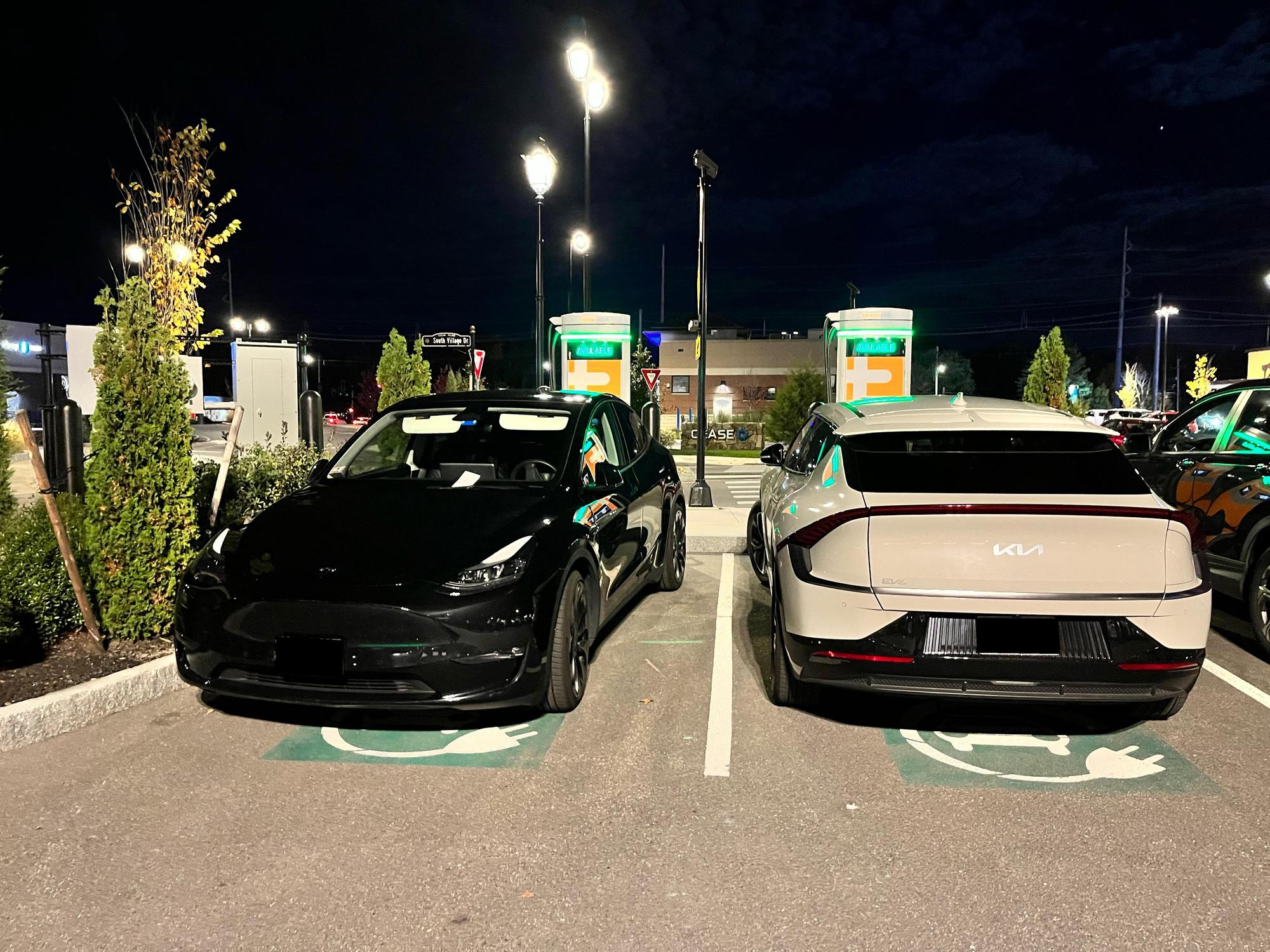 Tuscan Village Tuscan Market Salem, NH EV Station