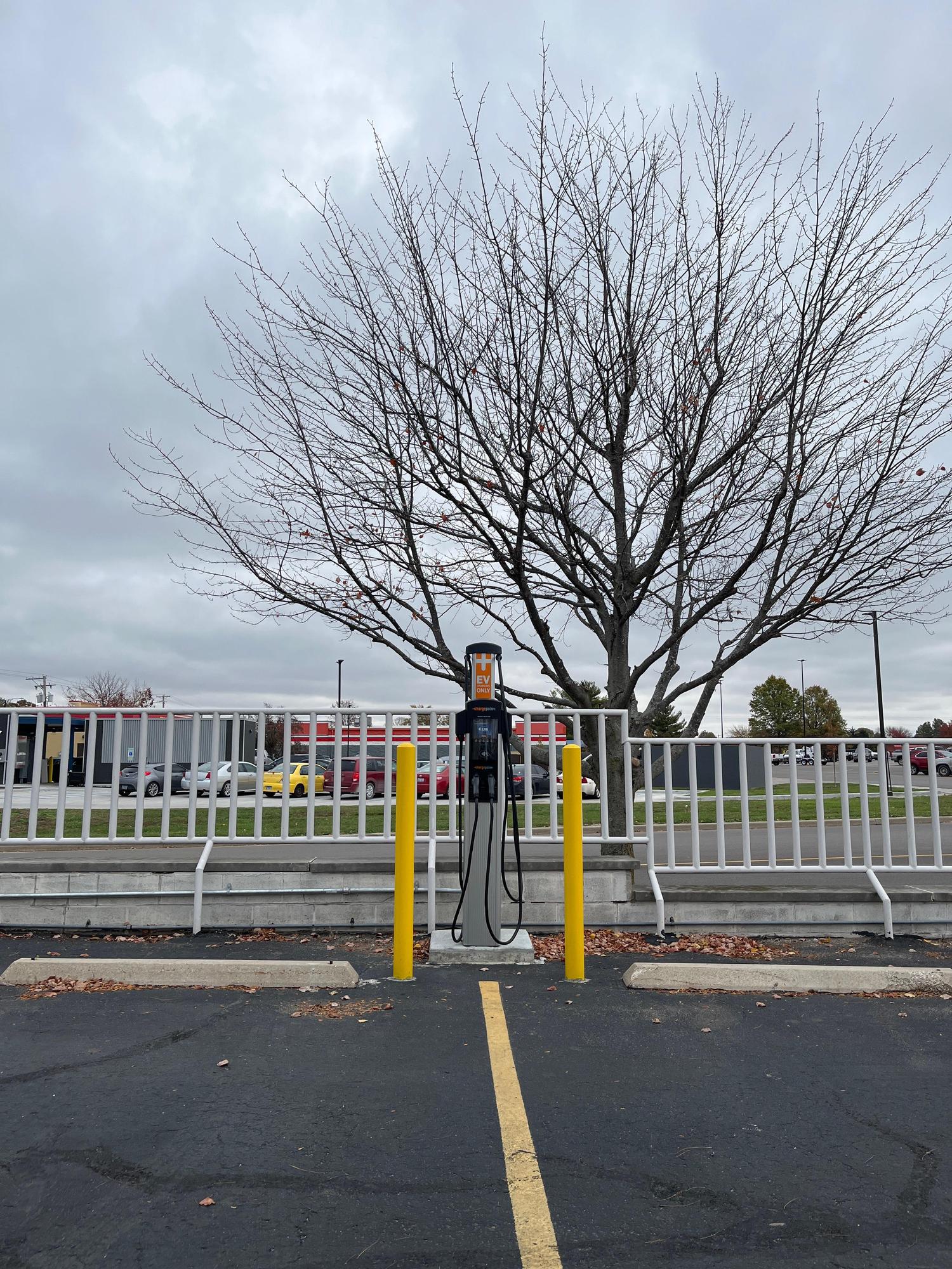 CNB Bank & Trust Jacksonville, IL EV Station