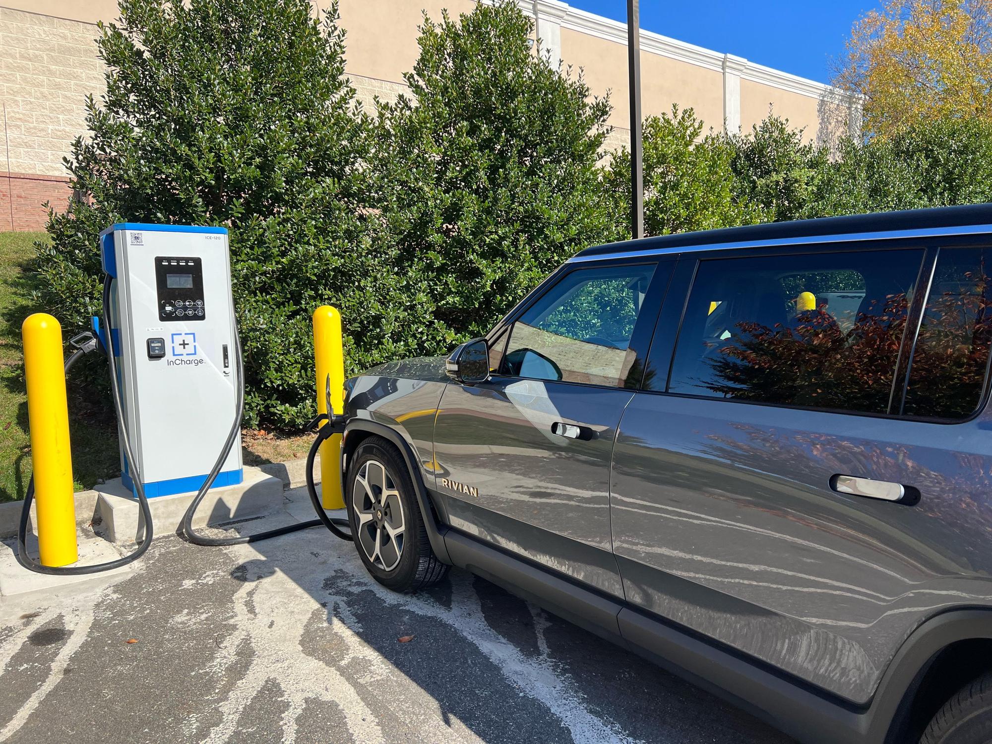 Haley Chevrolet Midlothian Midlothian, VA EV Station