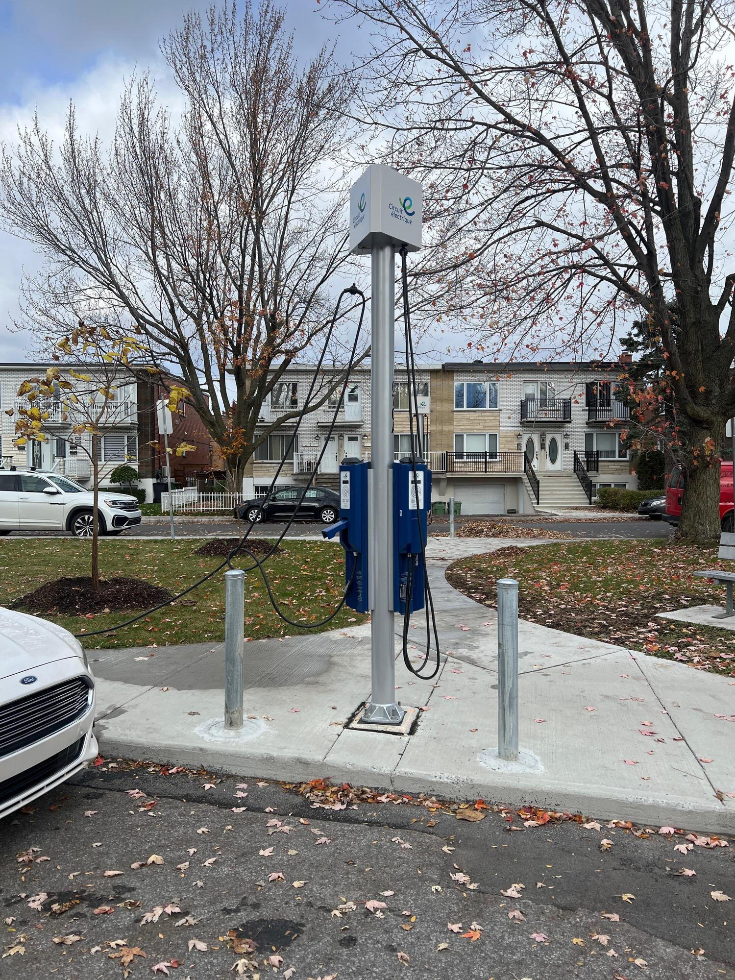 12e-avenue-montr-al-qc-ev-station