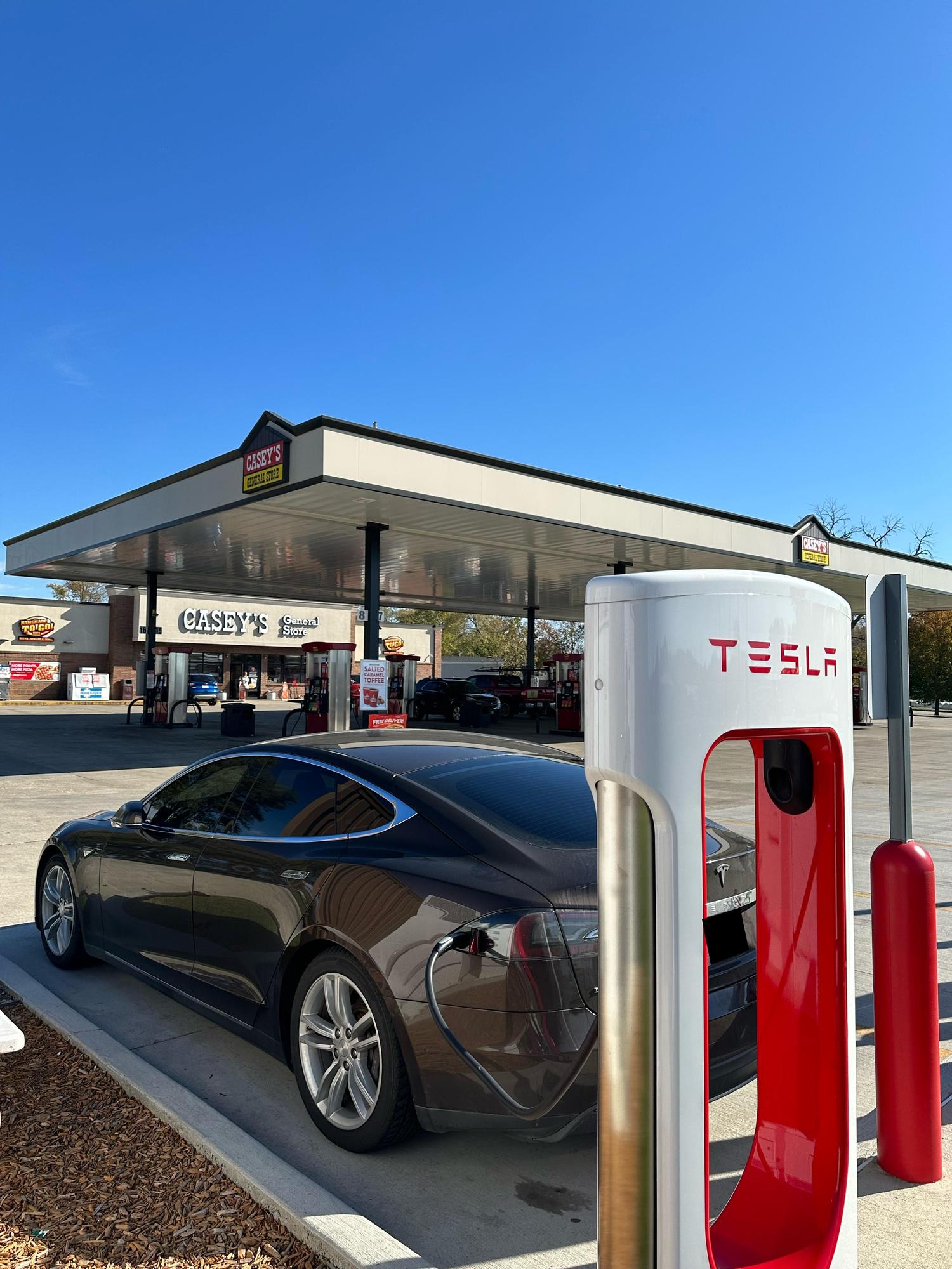 Casey's Urbana, IL EV Station