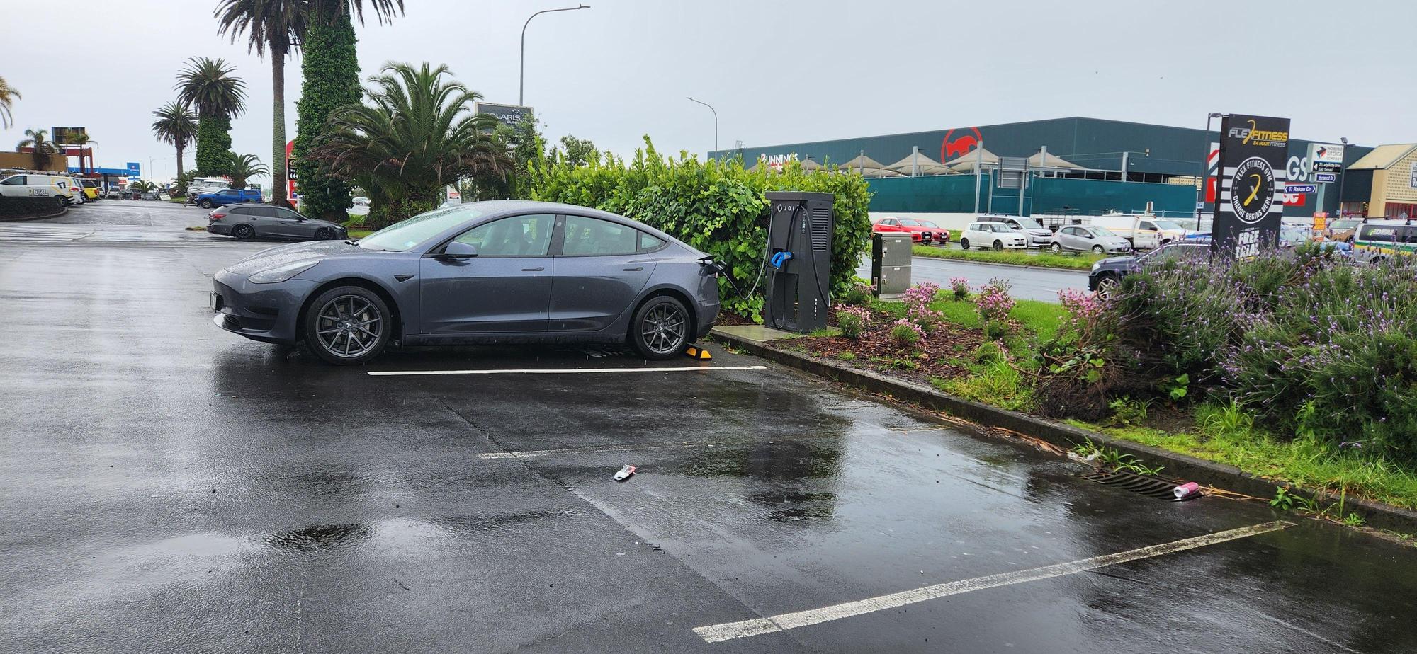 Appliance Outlet Auckland, Auckland EV Station