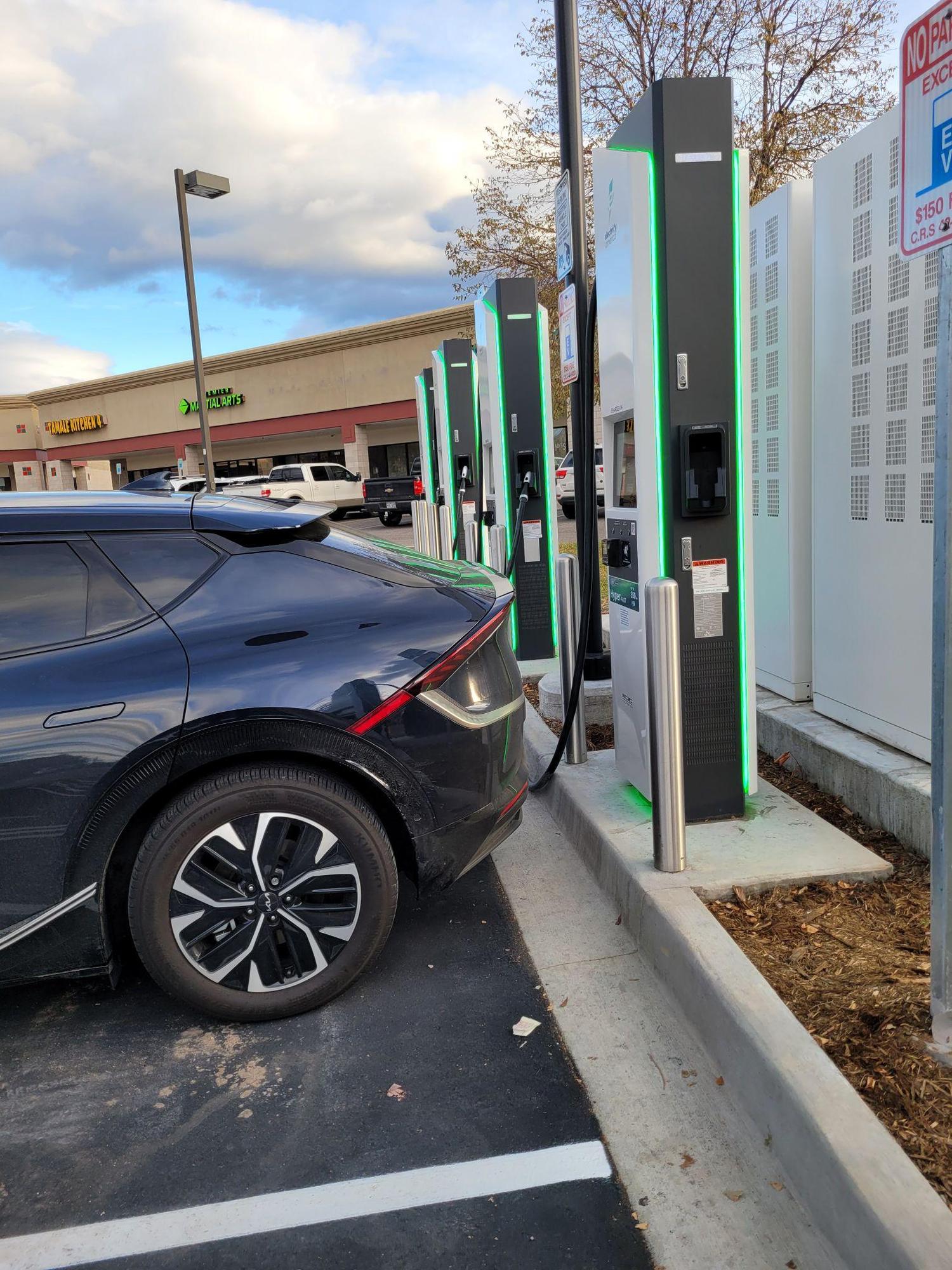 Columbine Knolls Village Subway Littleton, CO EV Station