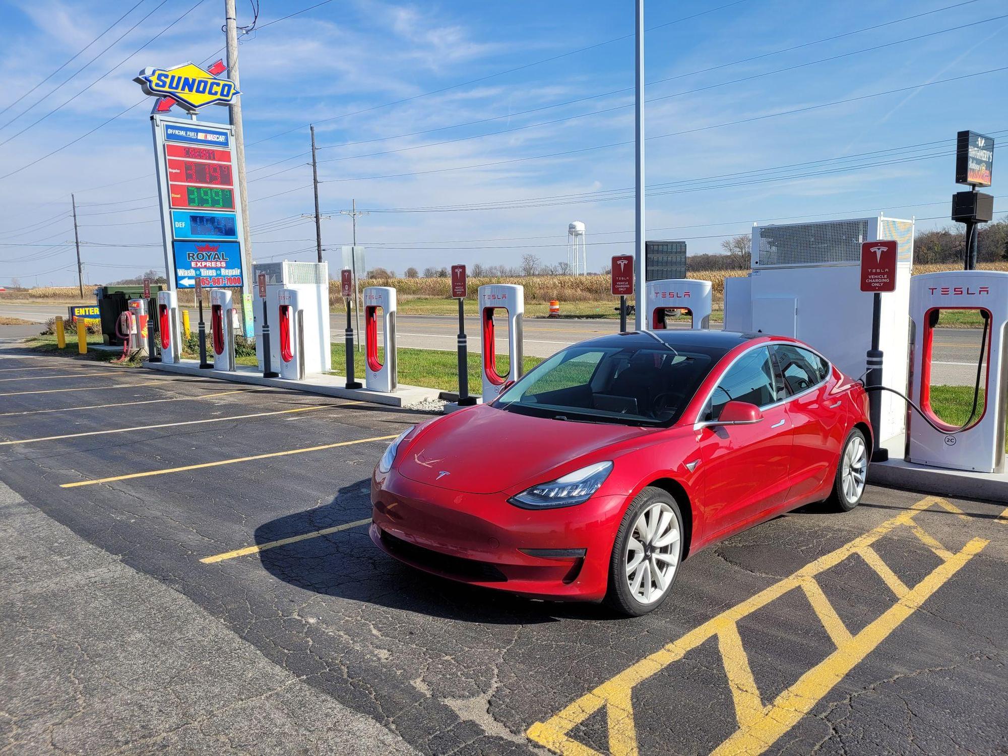 Spiceland Truck & Auto Plaza Spiceland, IN EV Station