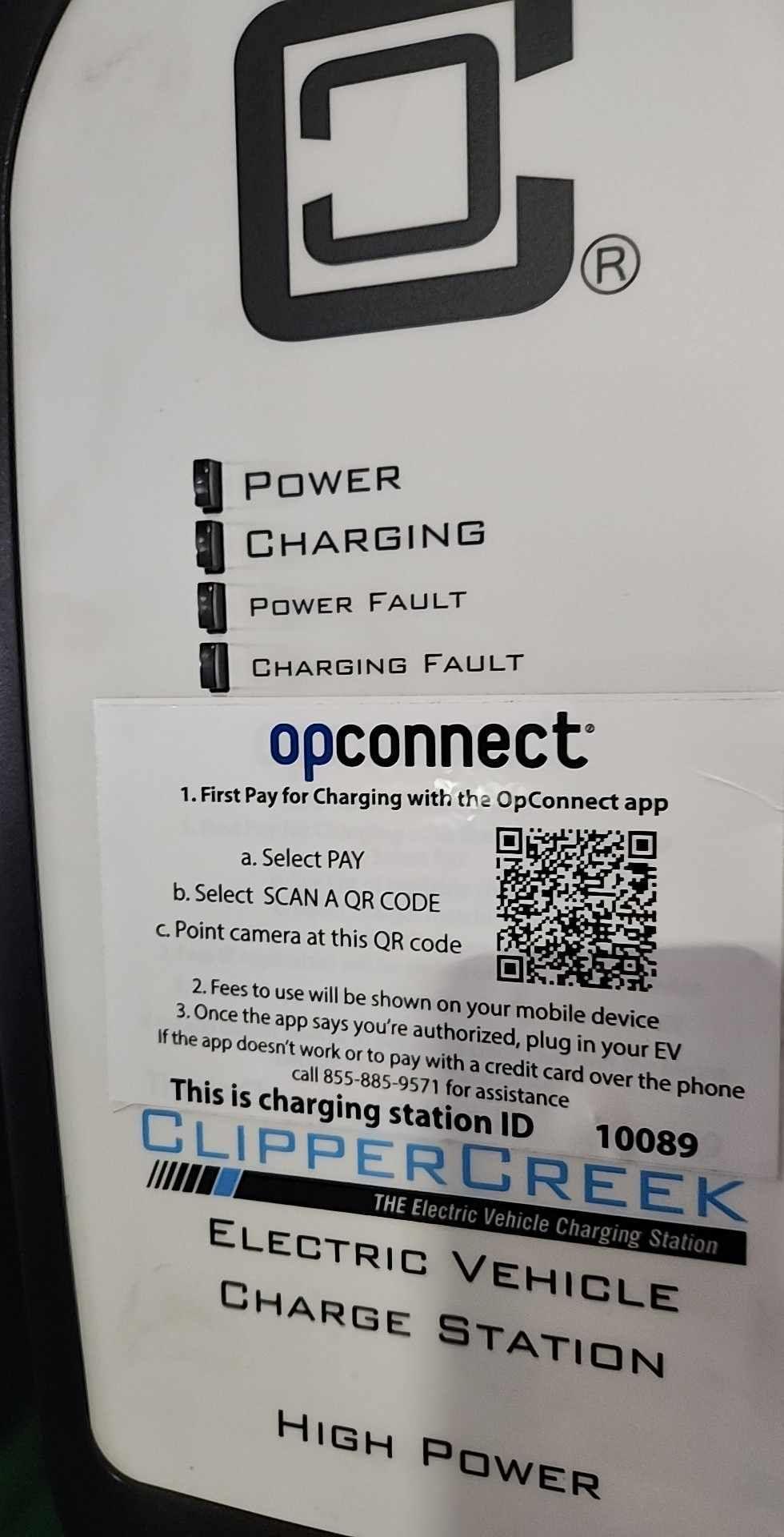 HMSA Center Honolulu, HI EV Station
