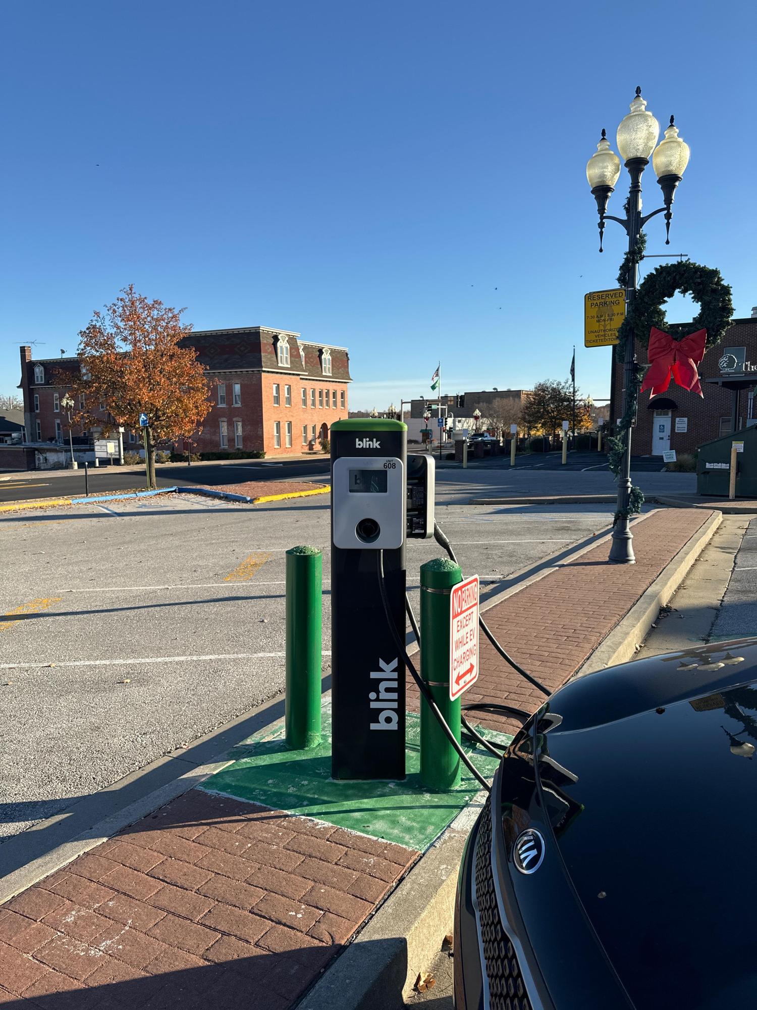 Brick District Parking Fulton, MO EV Station