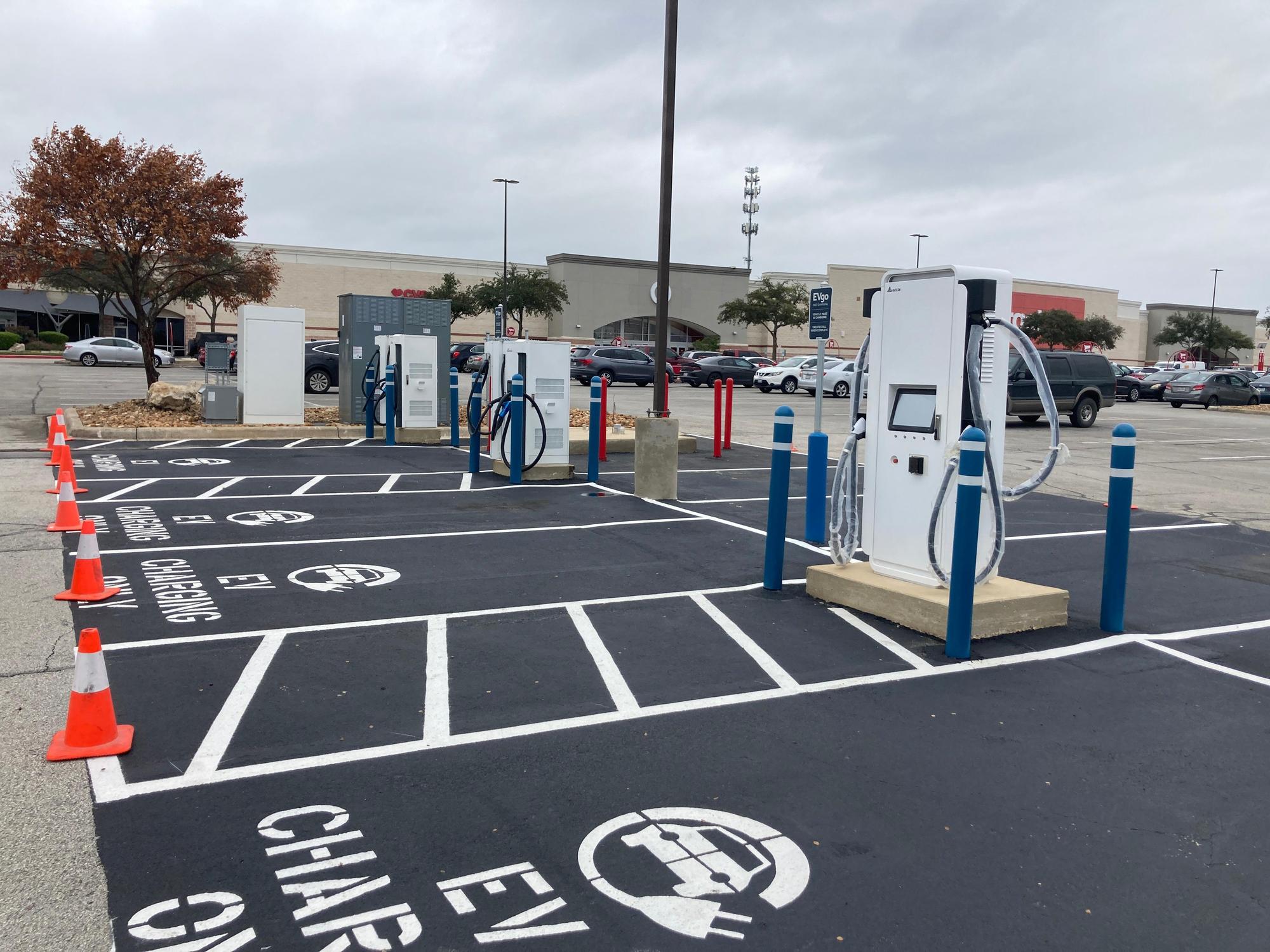 Target San Antonio San Antonio, TX EV Station
