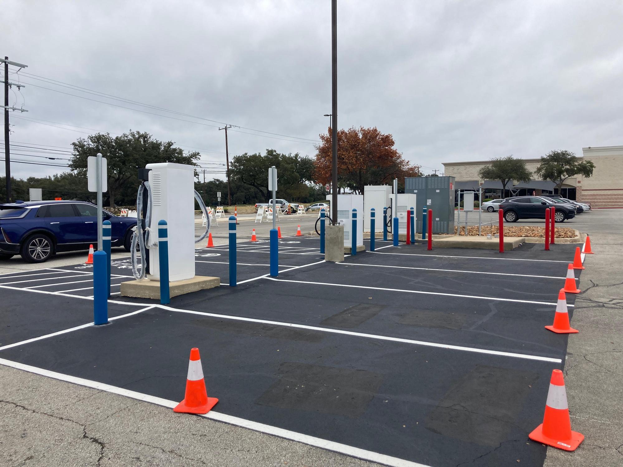 Target San Antonio San Antonio, TX EV Station