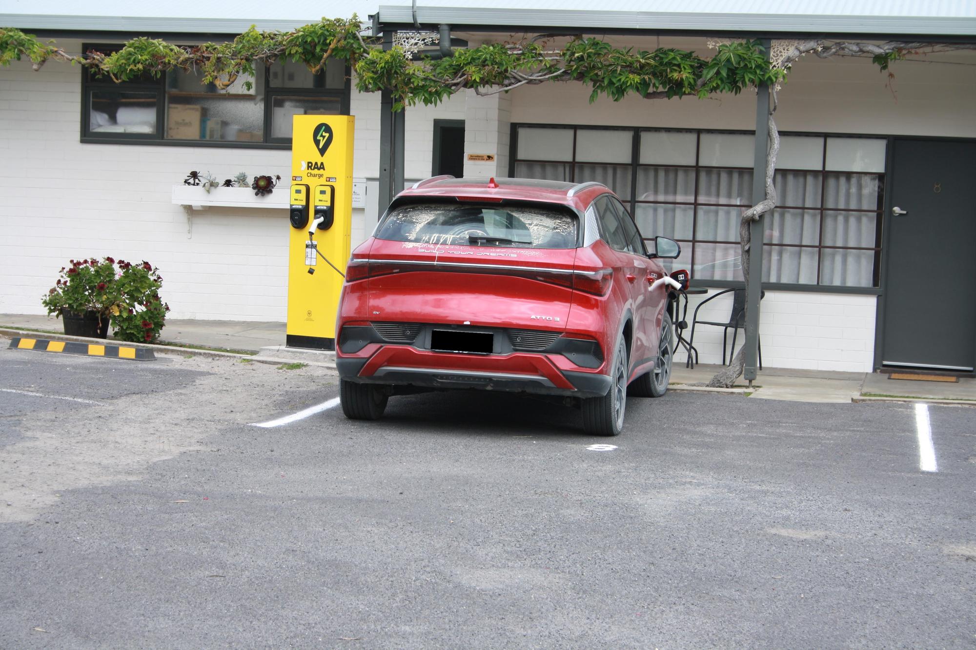 Guichen Bay Motel Robe, SA EV Station