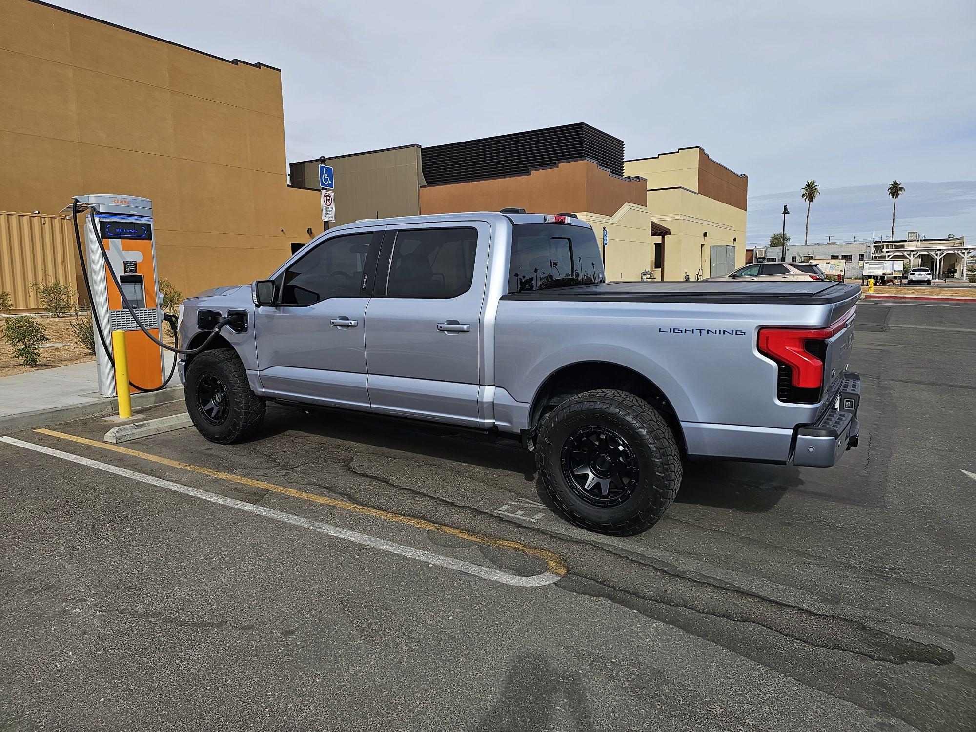 Community Center Twentynine Palms Twentynine Palms, CA EV Station