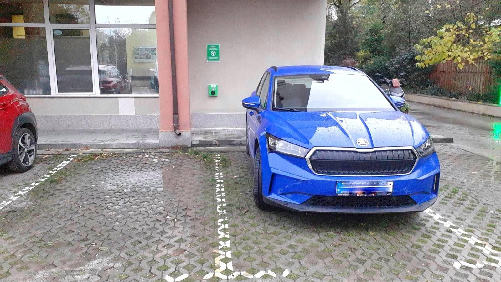 ul. Tsarevec 26 Sofia Sofia, Sofia City Province EV Station