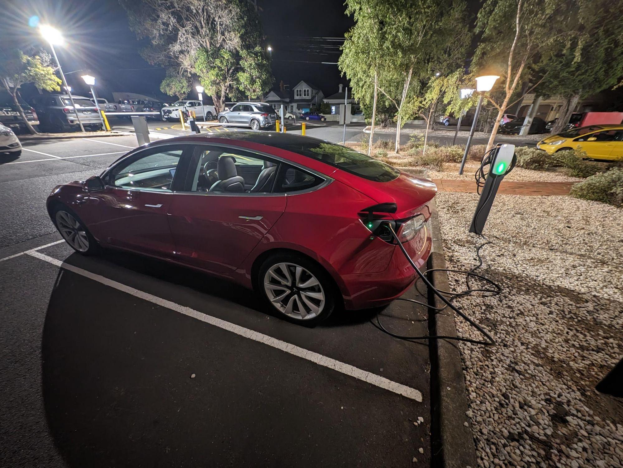 Rydges Geelong Geelong, VIC EV Station