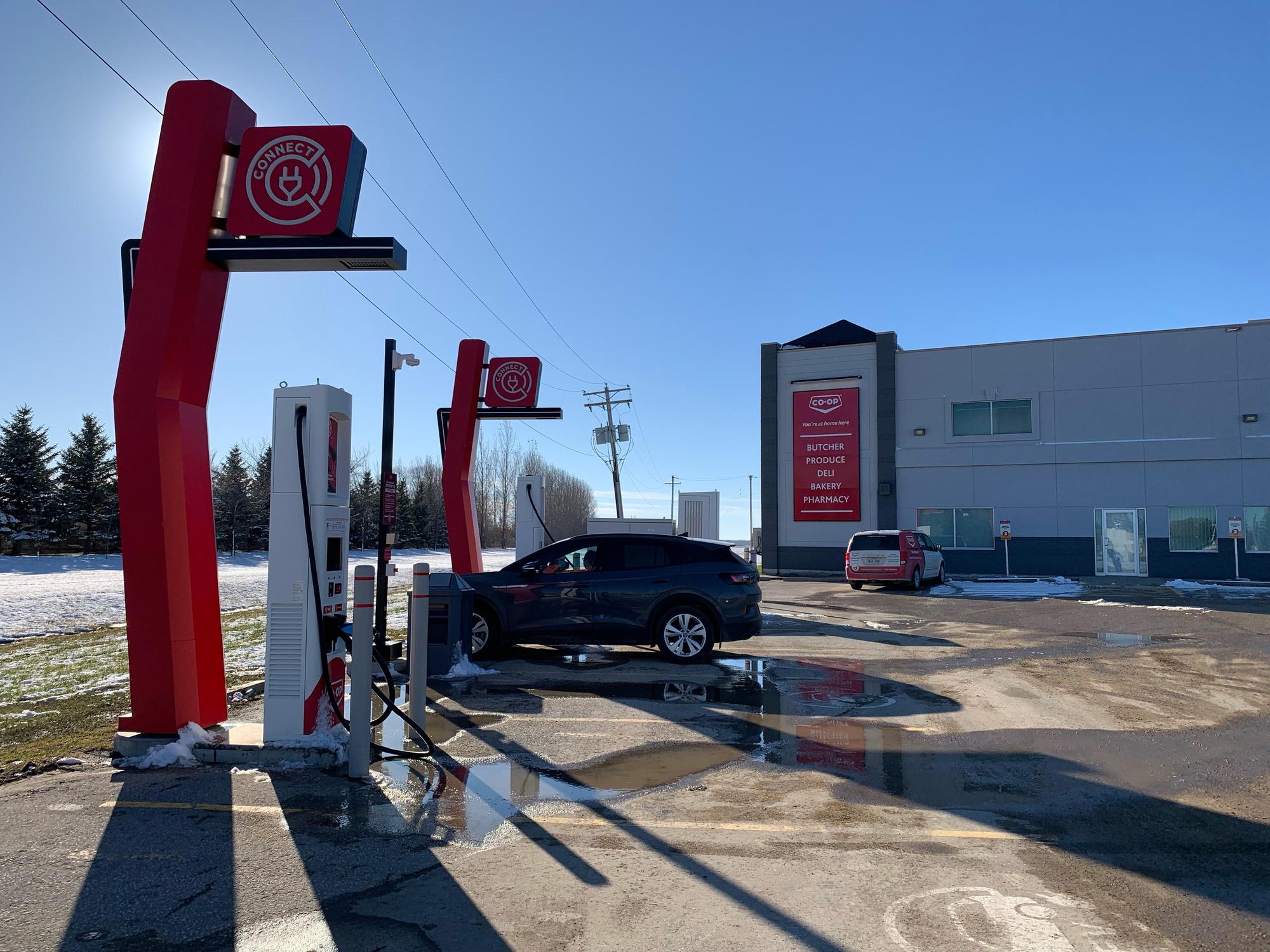 Homestead Coop Food Store Portage la Prairie, MB EV Station