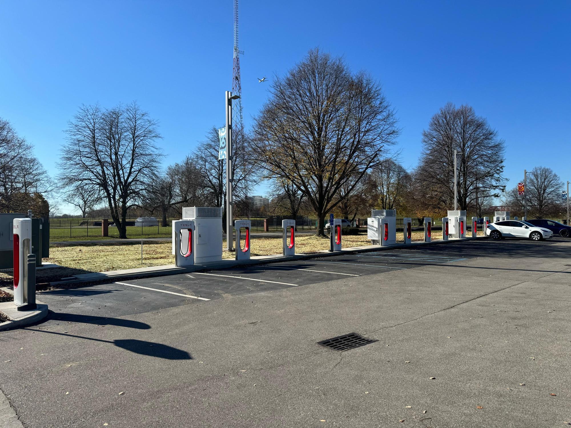 The AMP at 16 Tech | Indianapolis, IN | EV Station