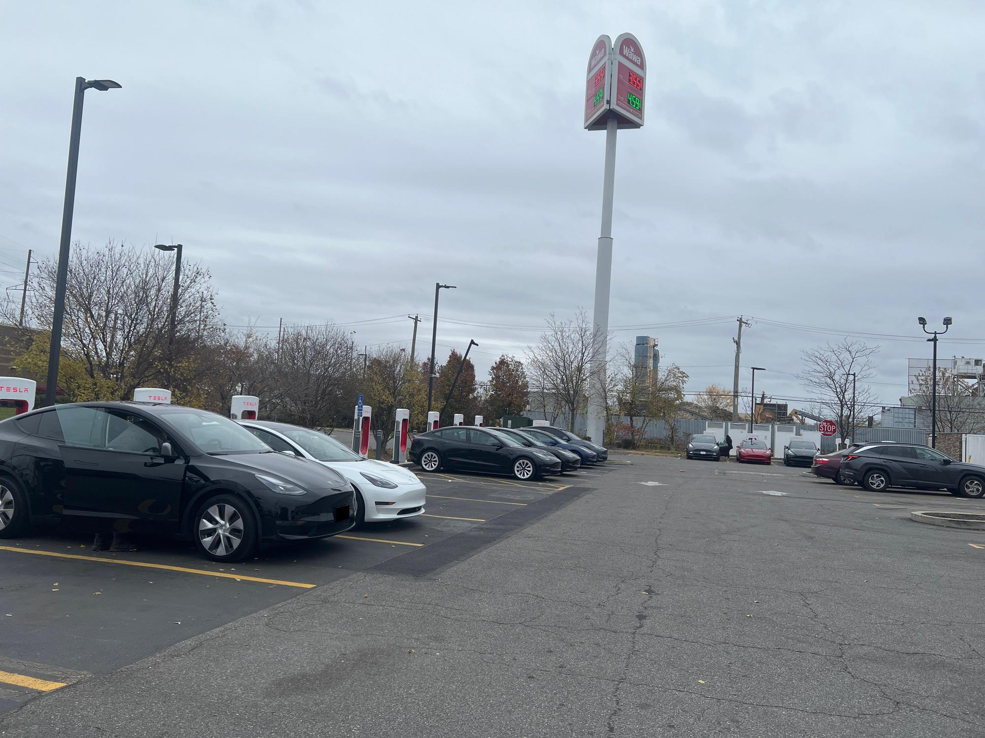 Wawa Philadelphia (2) Philadelphia, PA EV Station