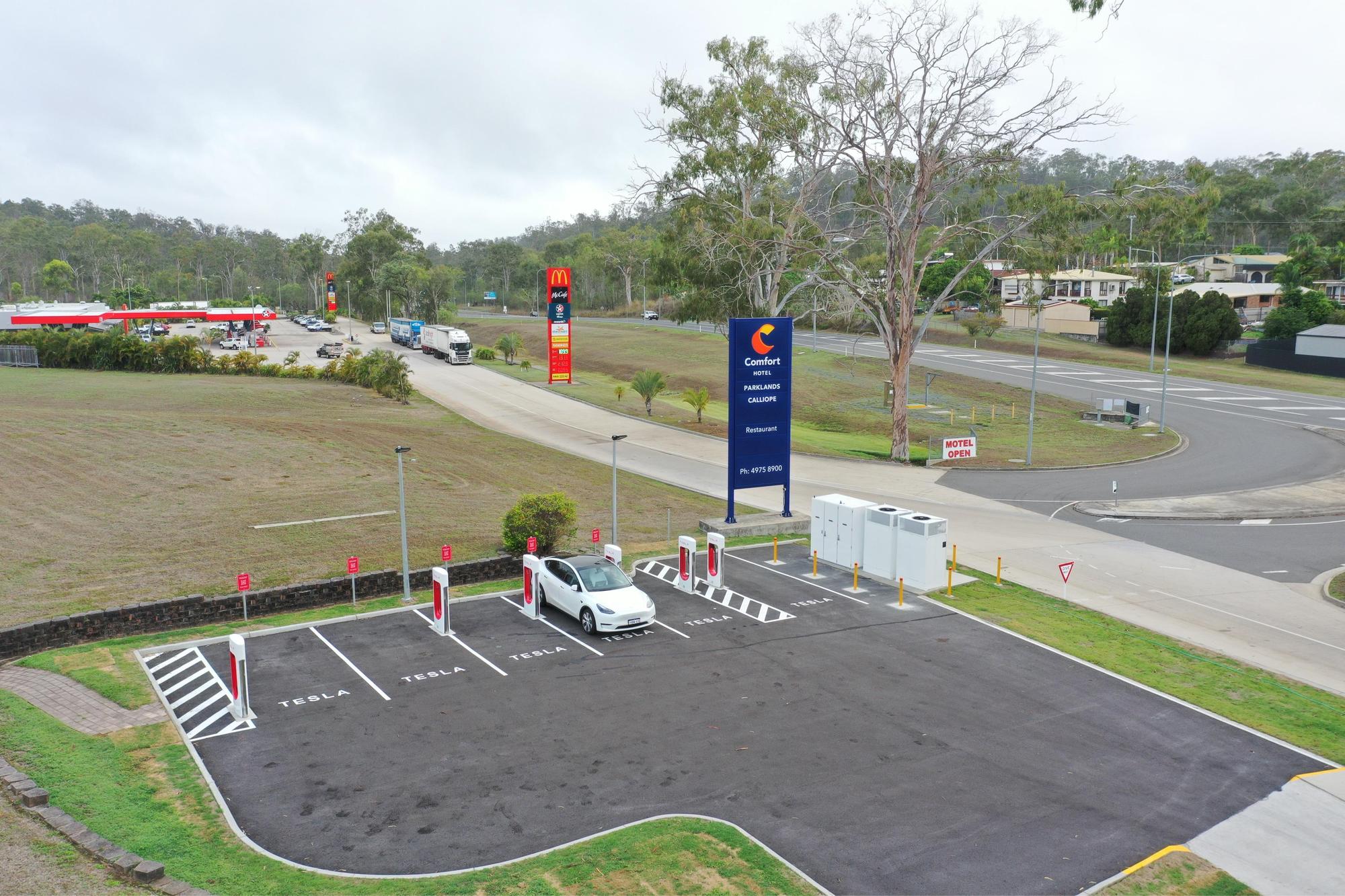 Comfort Hotel Parklands Calliope Calliope, QLD EV Station