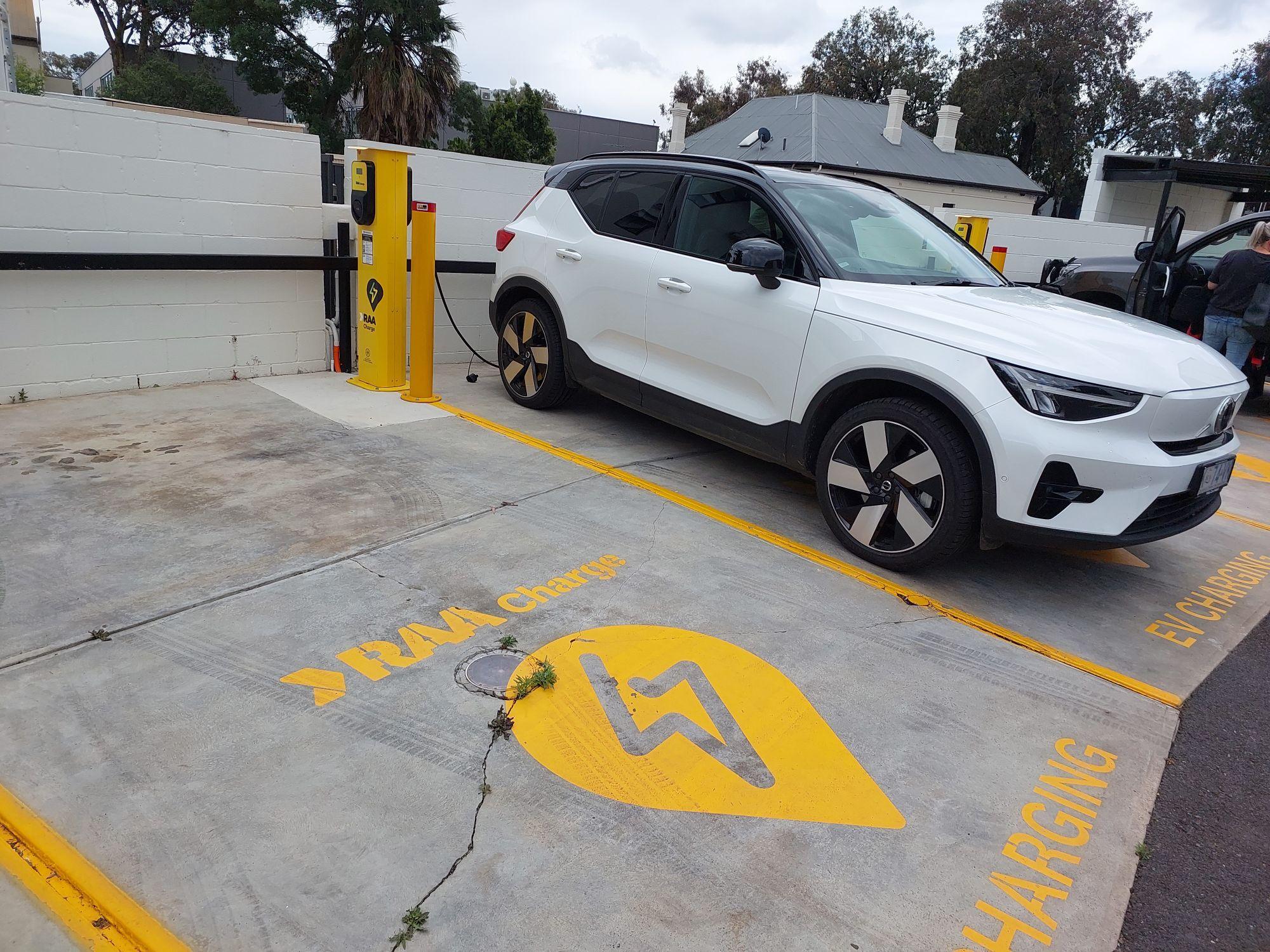 The Osmond Motel & Apartments Fullarton, SA EV Station