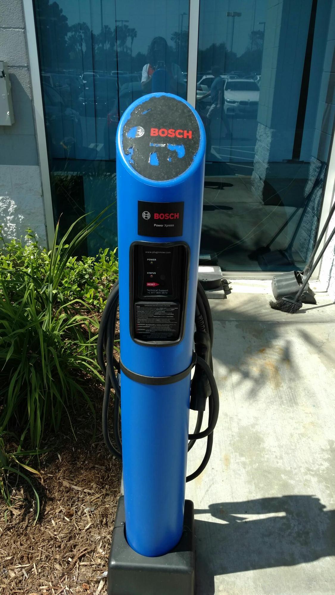 CarMax LAX Inglewood, CA EV Station