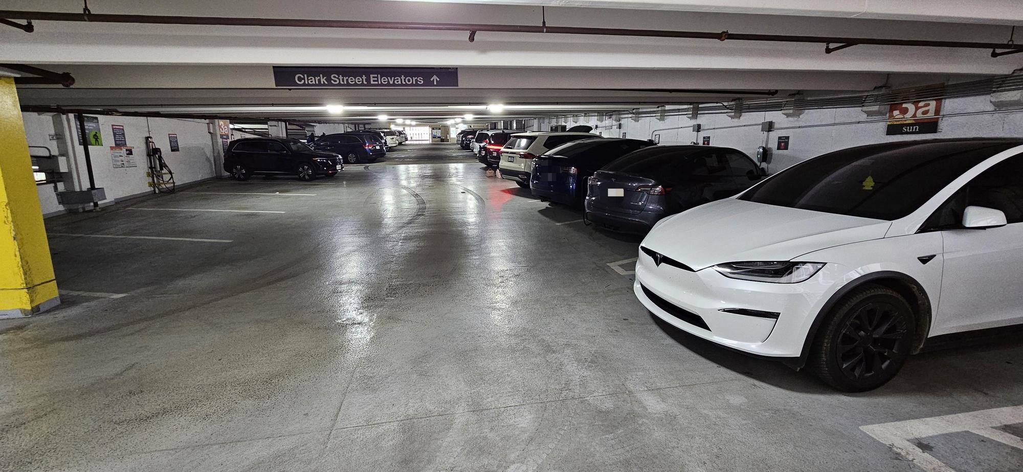 Greenway Parking Garage Chicago, IL EV Station