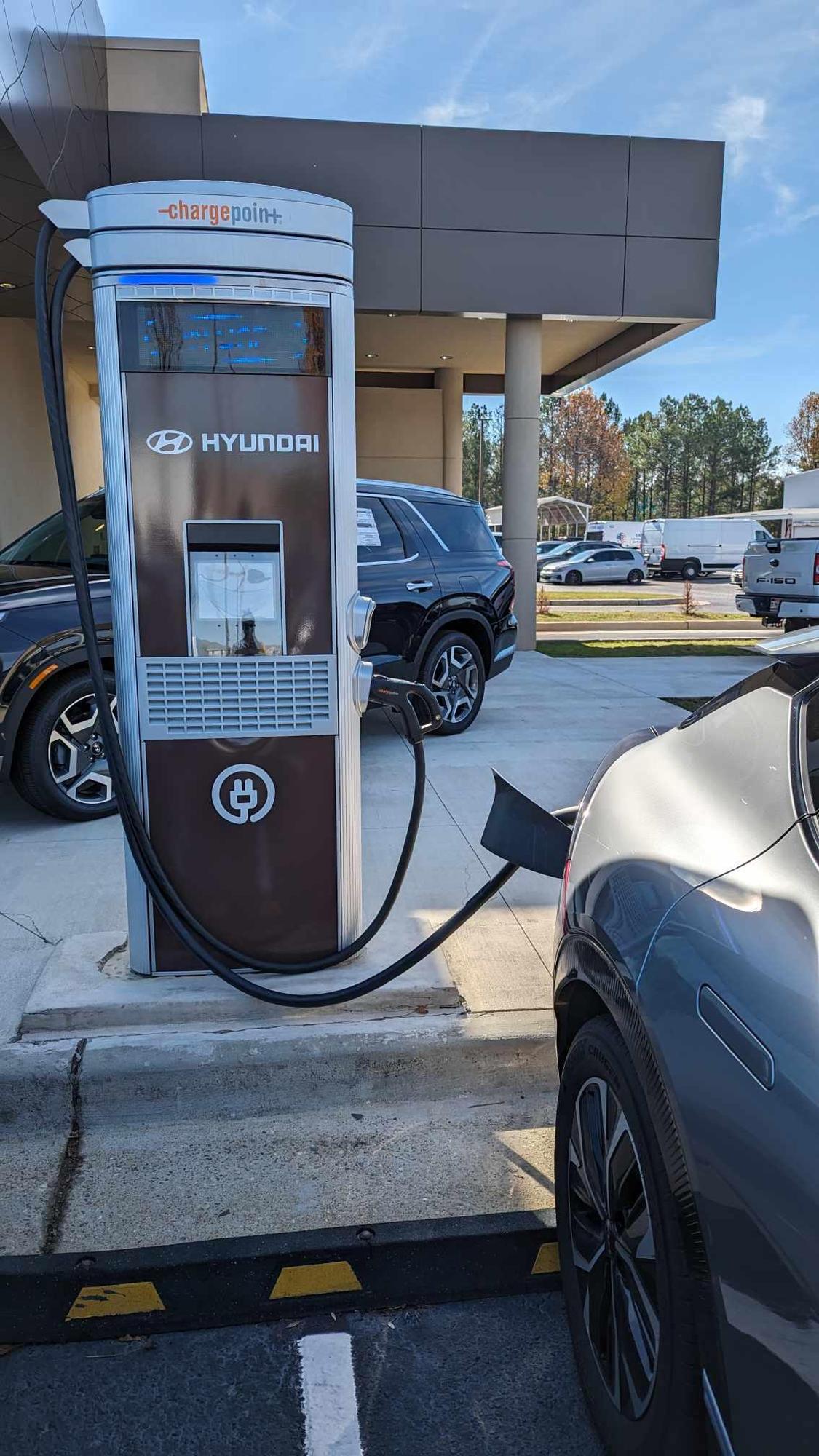 AutoNation Hyundai front Columbus, GA EV Station