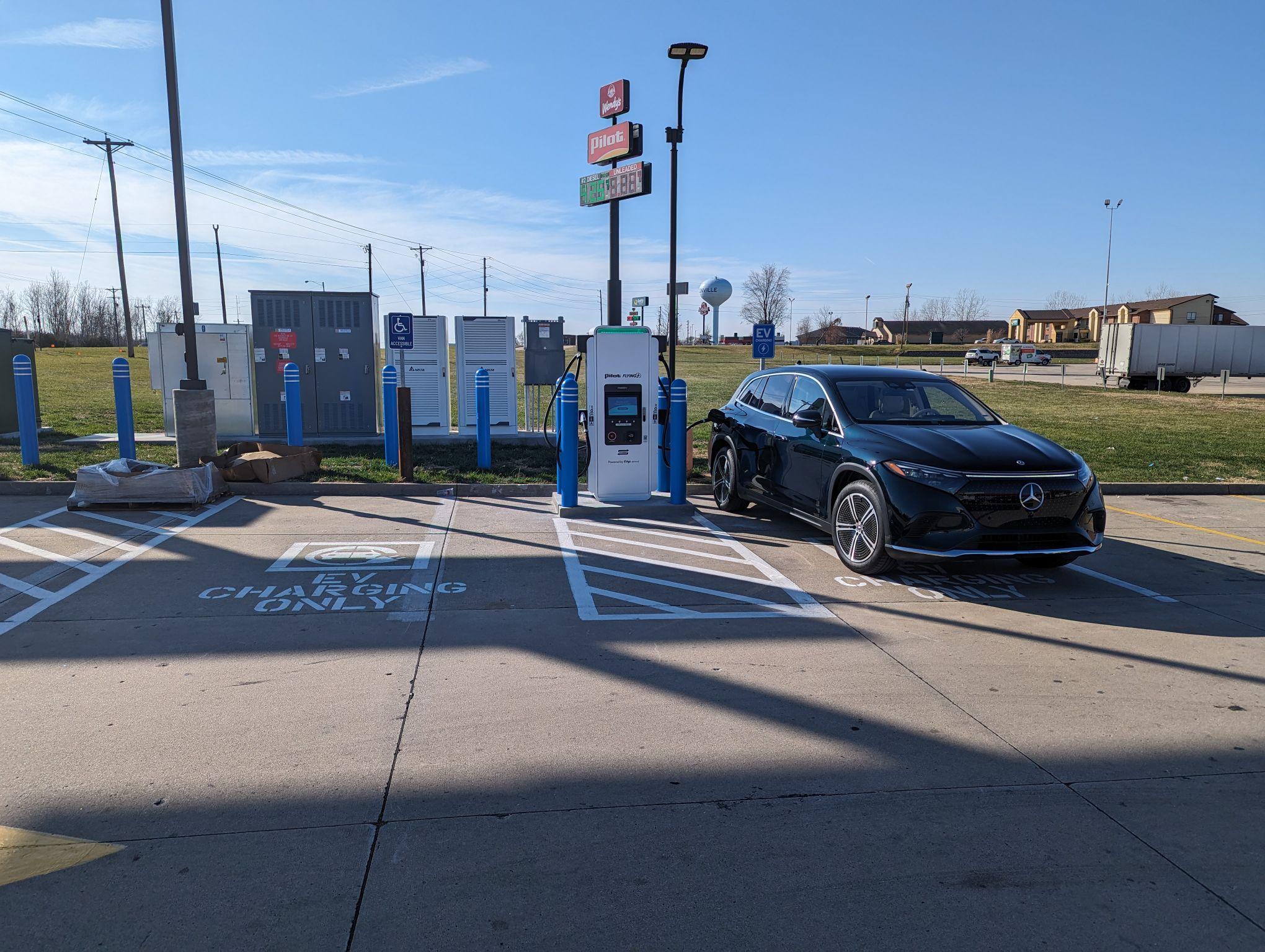 Pilot Travel Center Boonville Boonville, MO EV Station