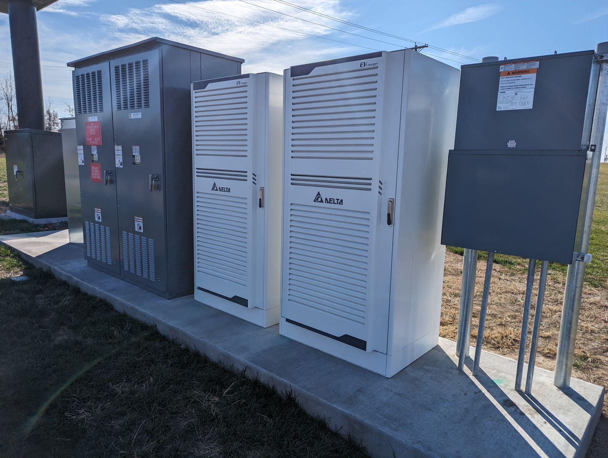 Pilot Travel Center Boonville Boonville, MO EV Station