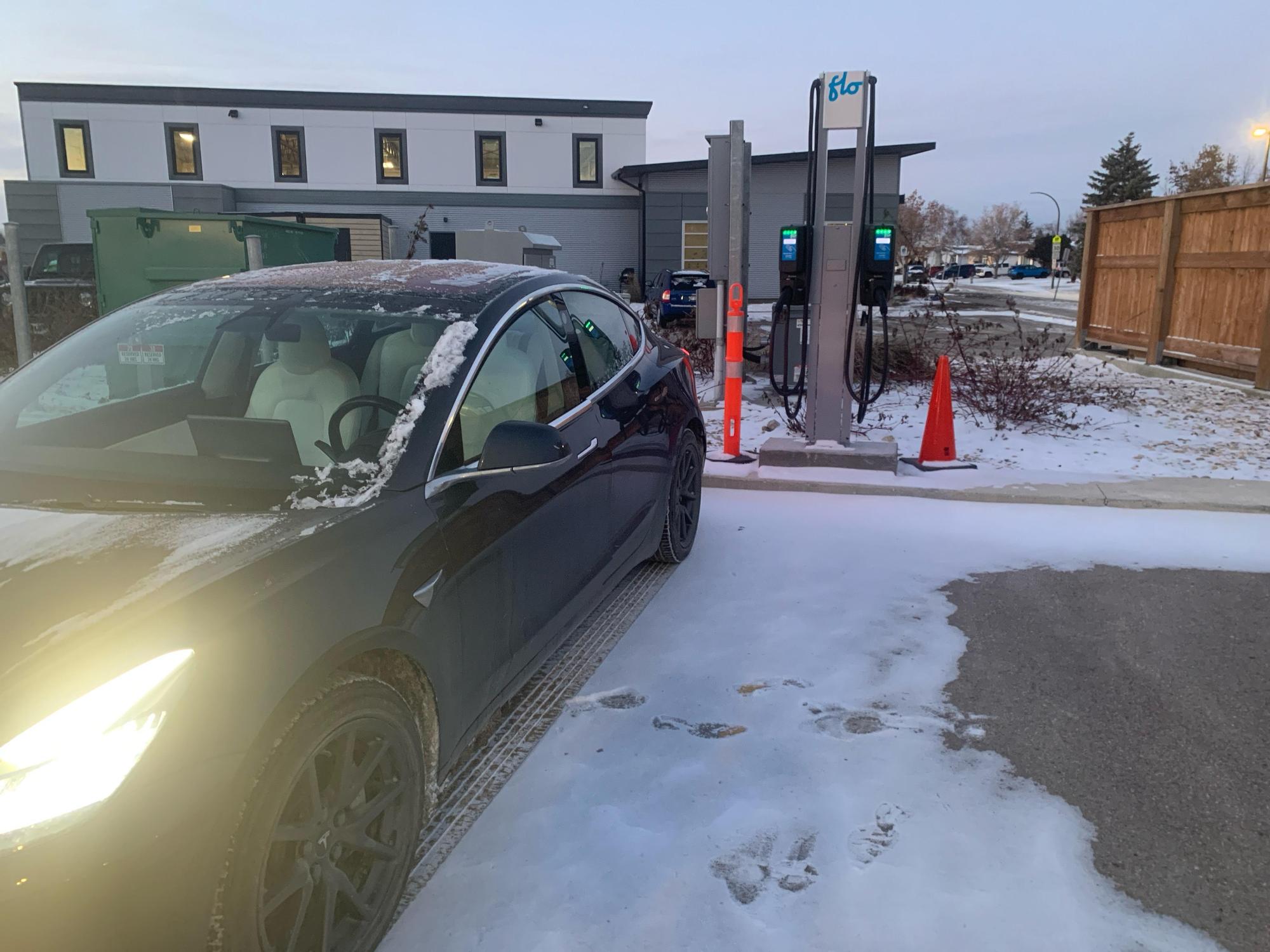 Vista 429 Winnipeg, MB EV Station