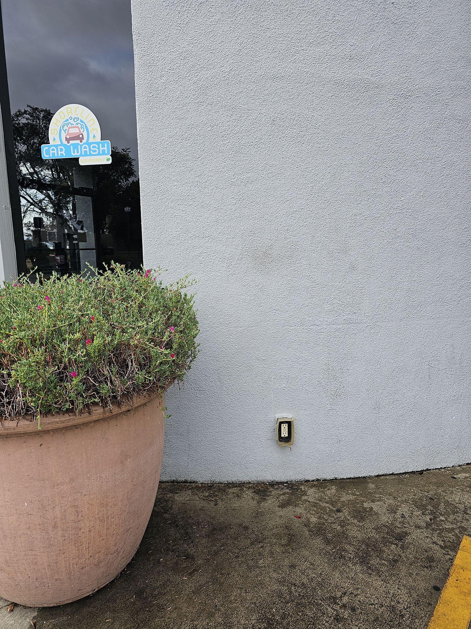 Shoreline Car Wash Alameda, CA EV Station