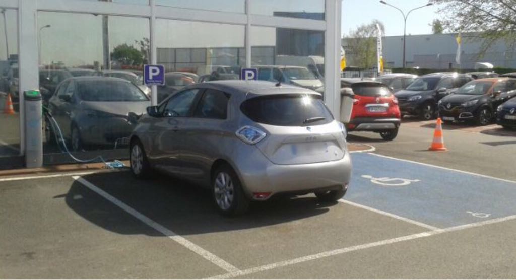 Renault Garage De L A roport Gonesse le de France EV Station renault-garage-de-l-a-roport-gonesse-le-de-france-ev-station