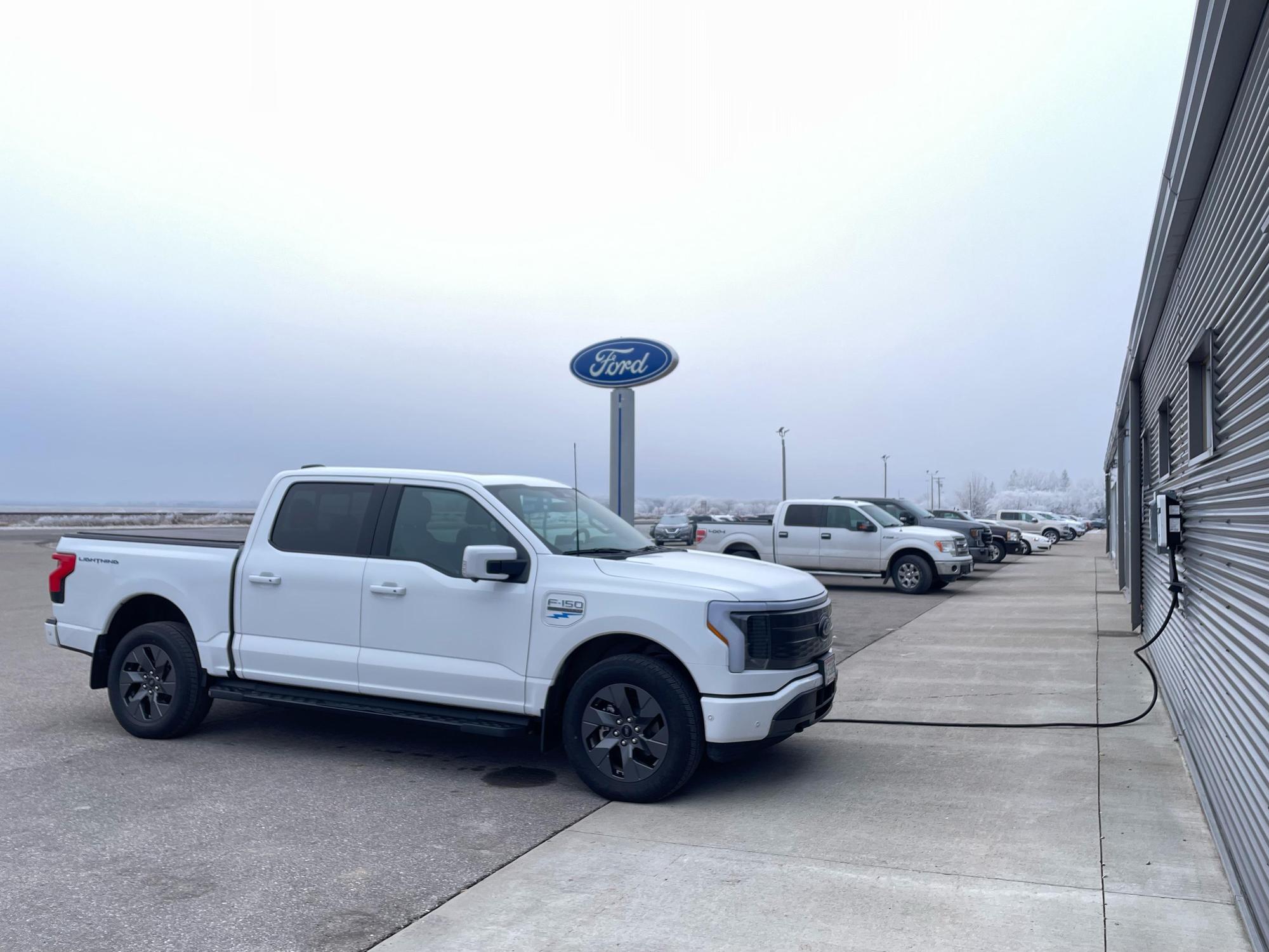 C & M Ford Sales Service Hallock, MN EV Station