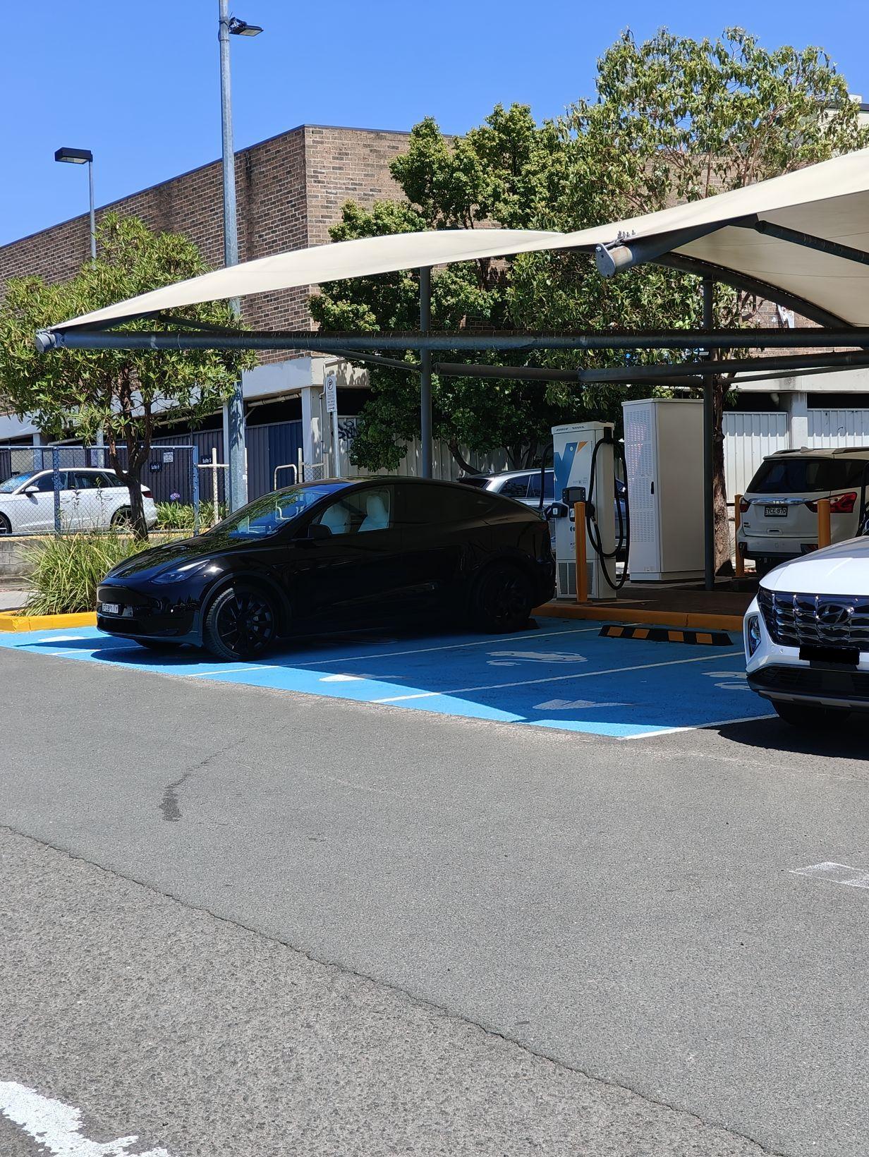 Seven Hills Plaza | Seven Hills, NSW | EV Station