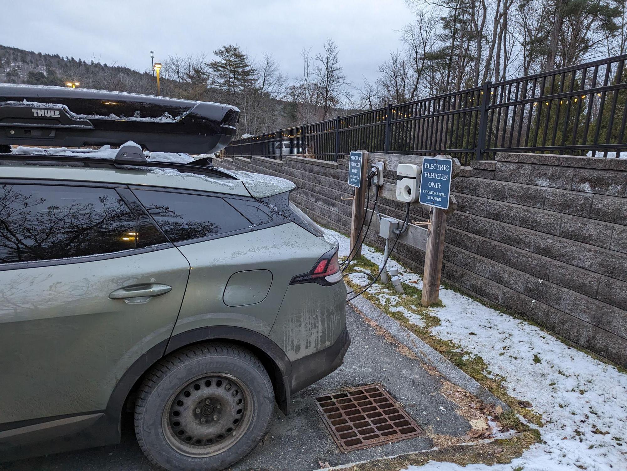 Dartmouth Hitchcock Heater Road Lebanon, NH EV Station
