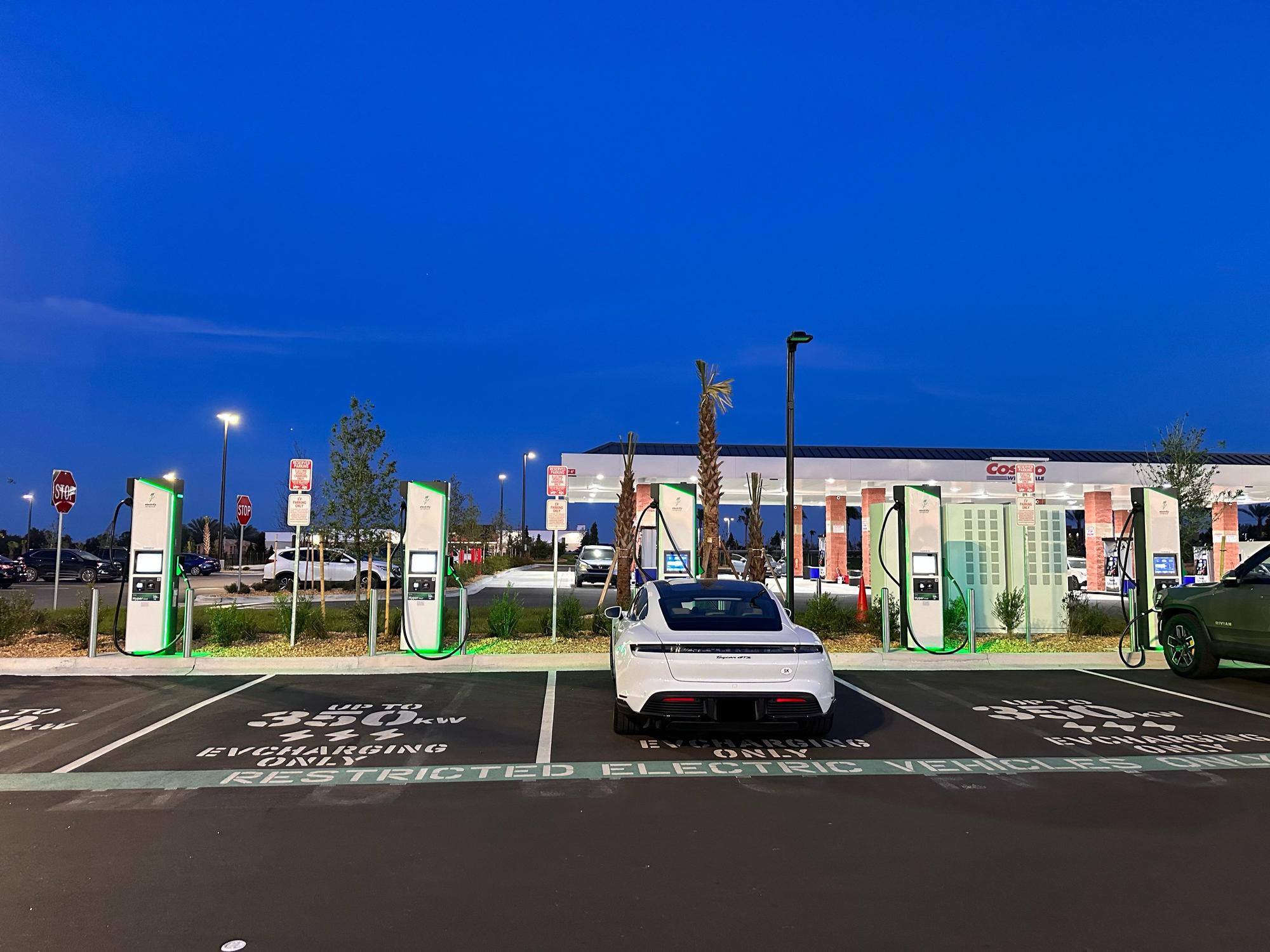 Costco Clermont Clermont, FL EV Station